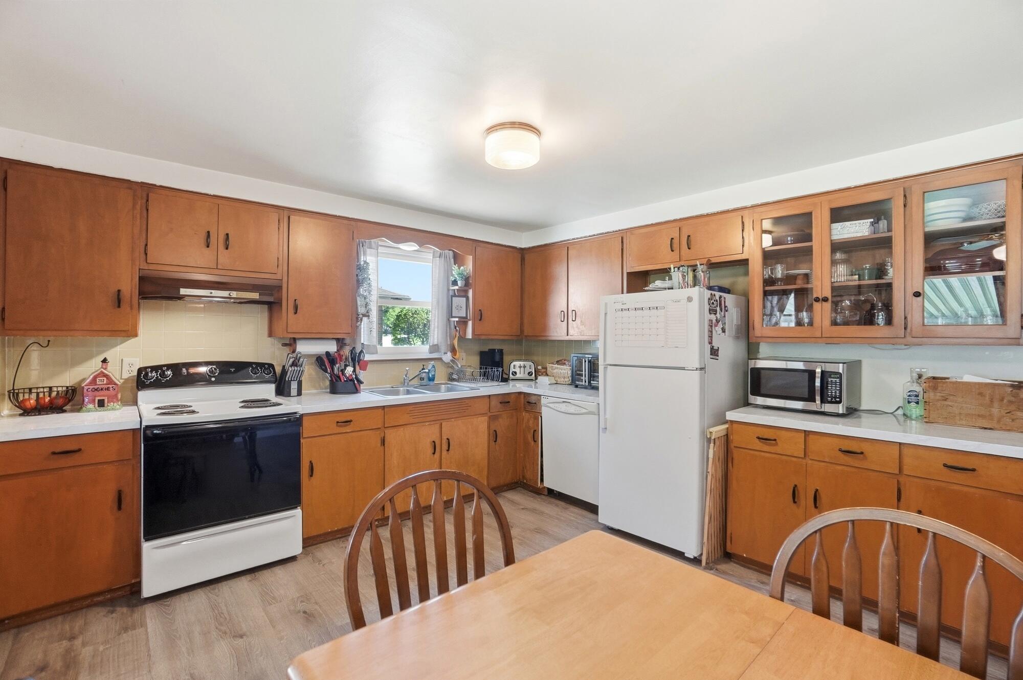 4267 Helena Drive, Springfield, Ohio 45503