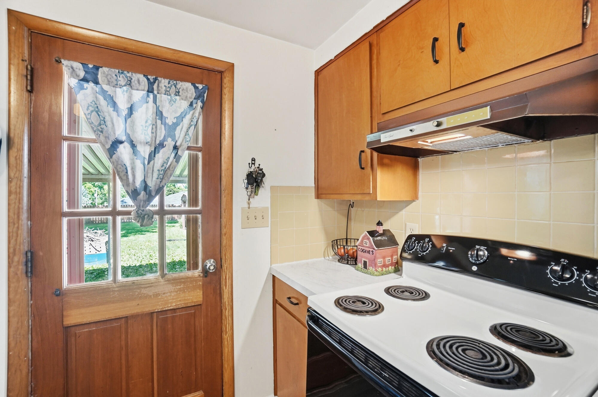 4267 Helena Drive, Springfield, Ohio 45503