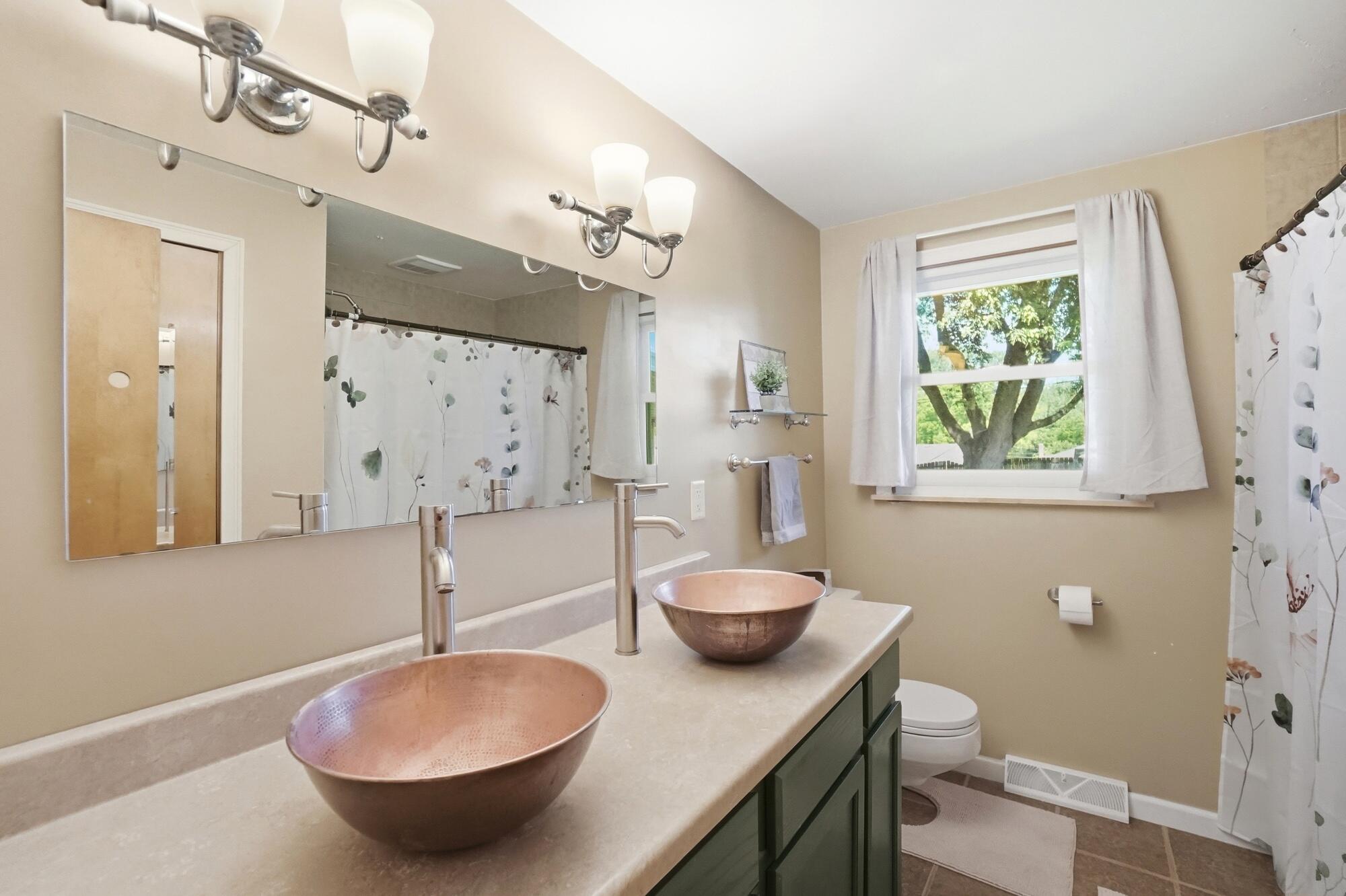 4267 Helena Drive, Springfield, Ohio 45503
