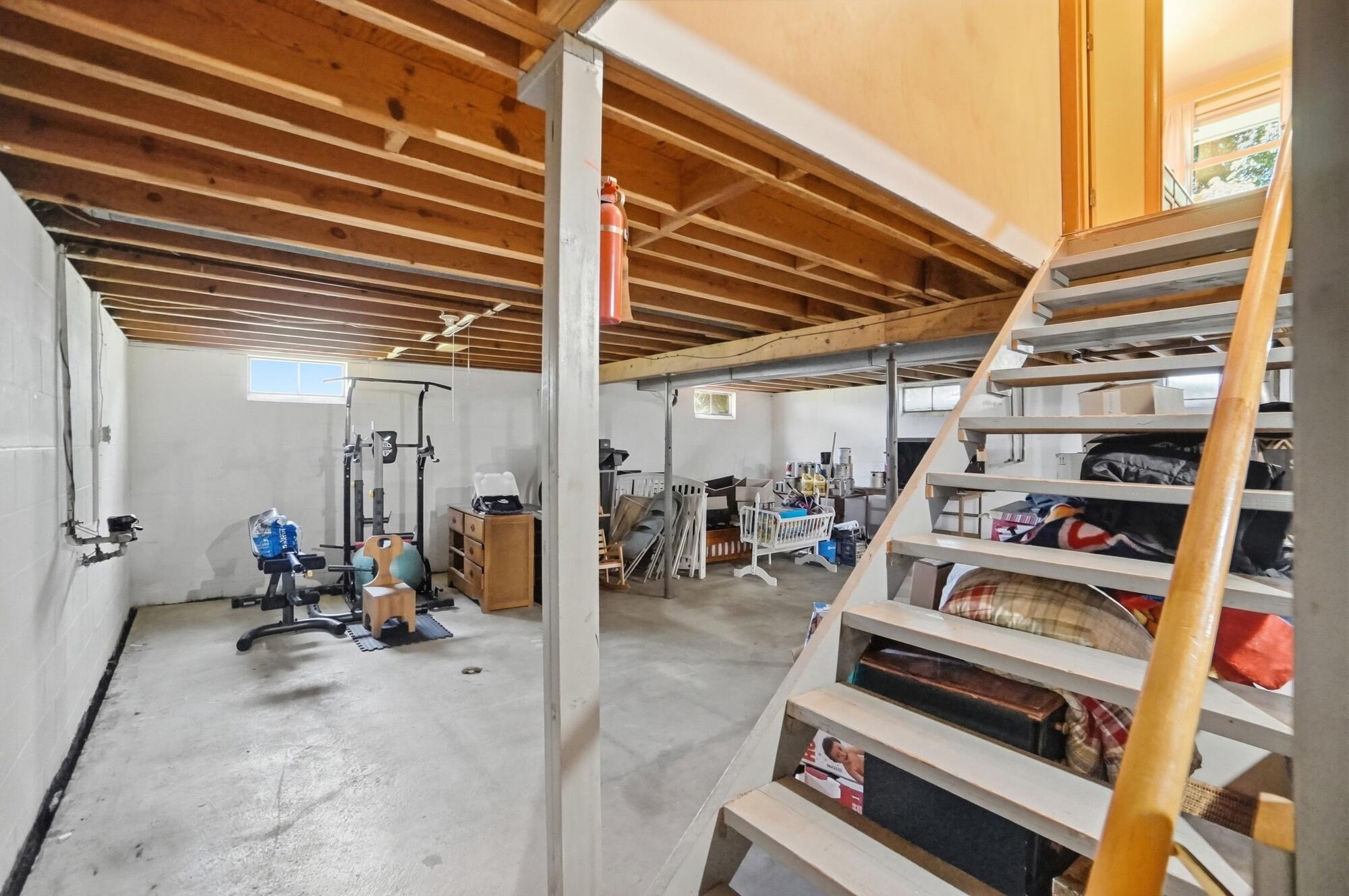 4267 Helena Drive, Springfield, Ohio 45503