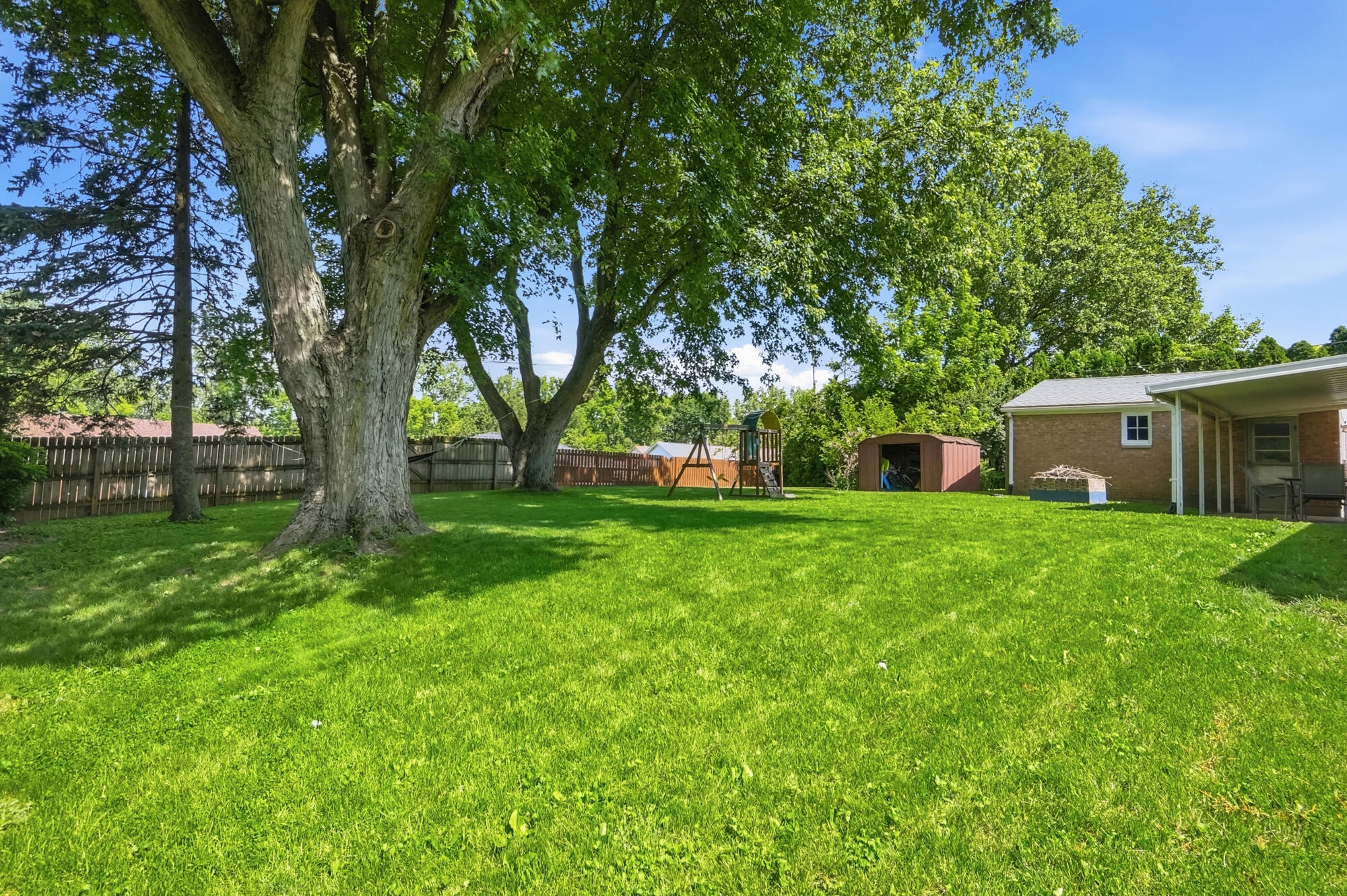 4267 Helena Drive, Springfield, Ohio 45503