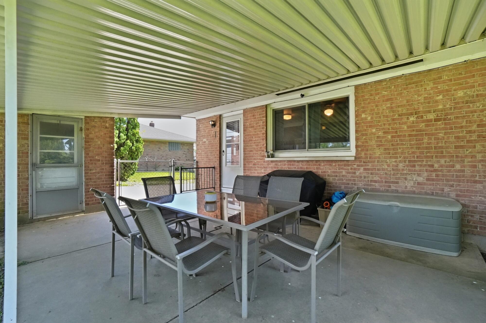 4267 Helena Drive, Springfield, Ohio 45503