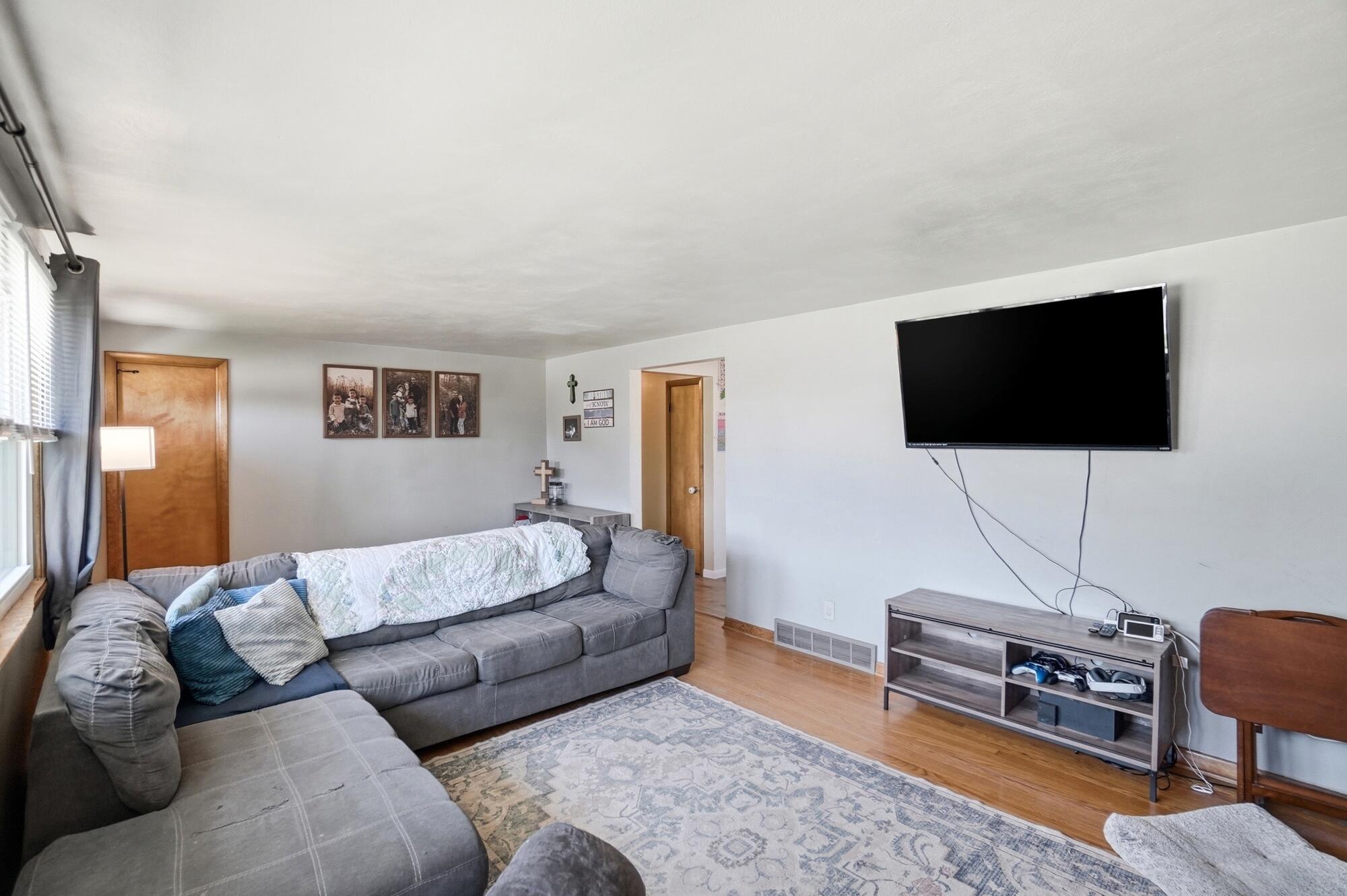 4267 Helena Drive, Springfield, Ohio 45503