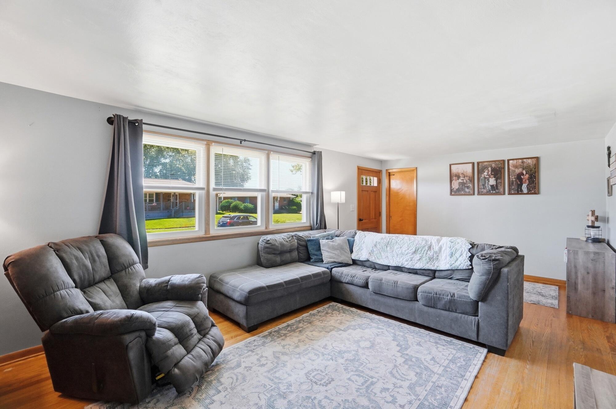 4267 Helena Drive, Springfield, Ohio 45503