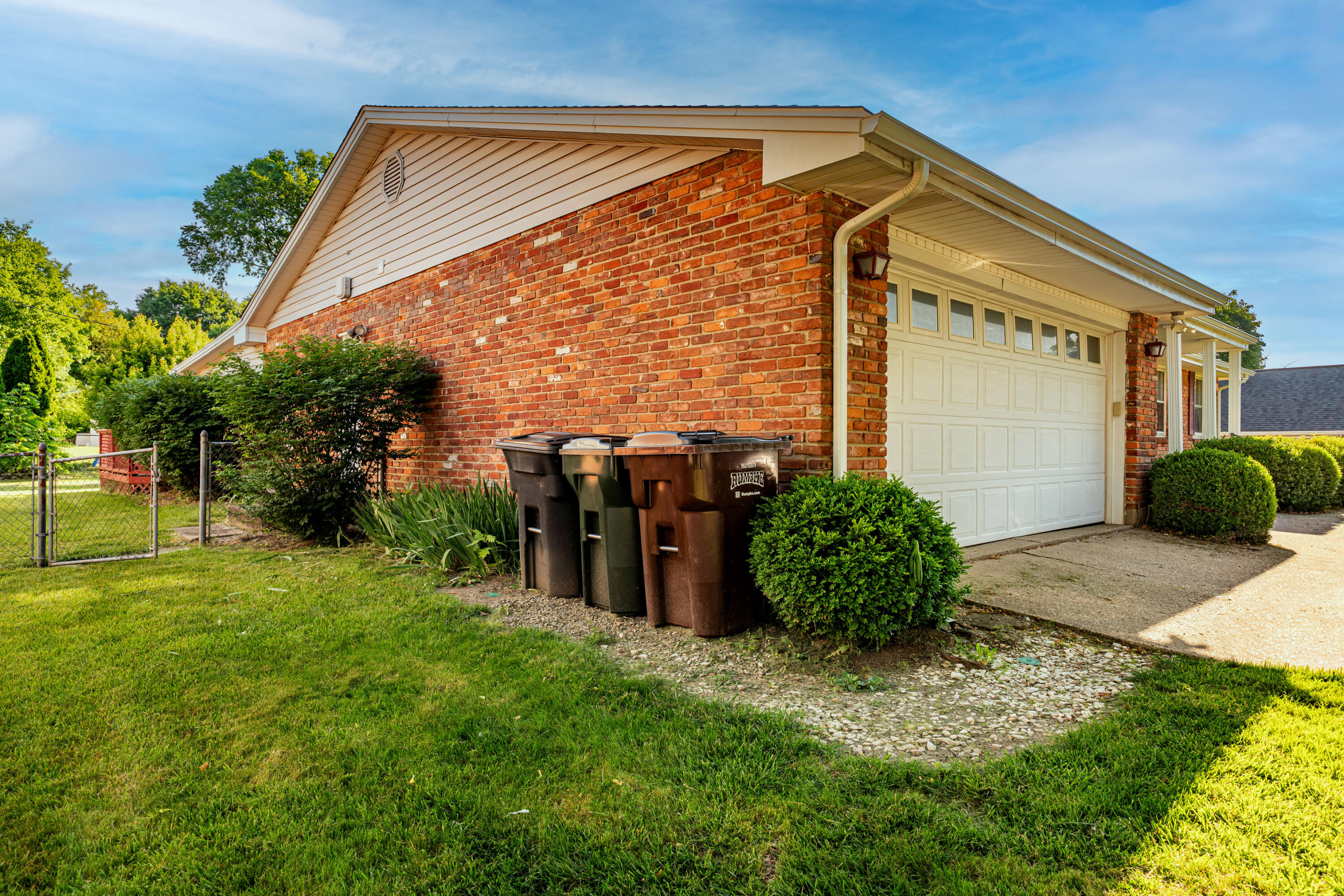 4939 Sweetbirch Drive, Dayton, Ohio 45424