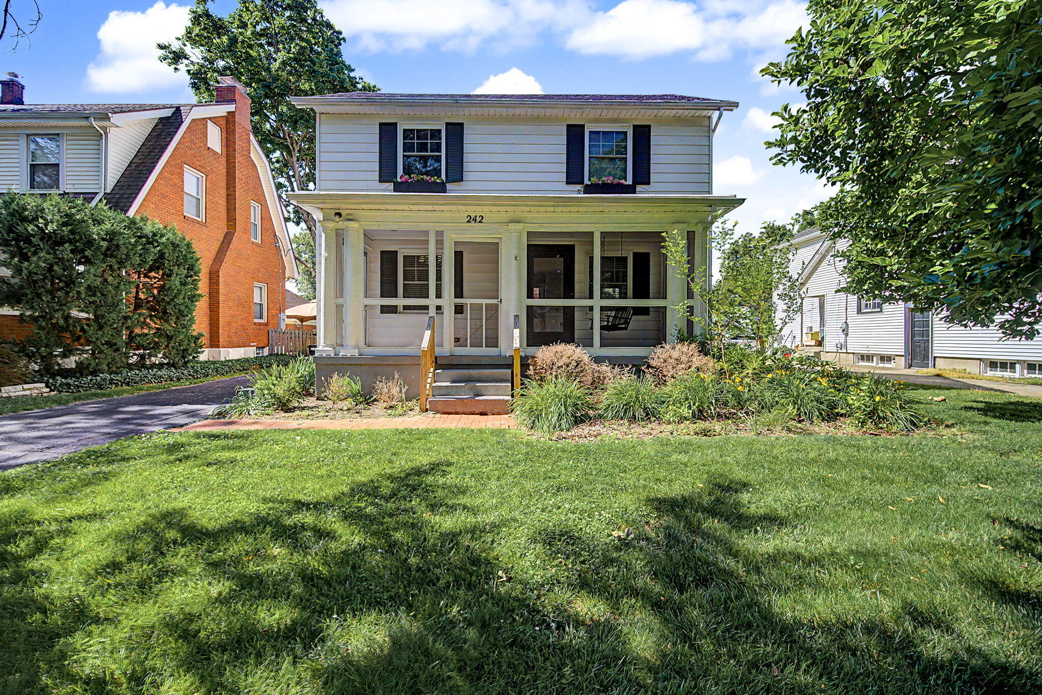 242 Lonsdale Avenue, Oakwood, Ohio 45419