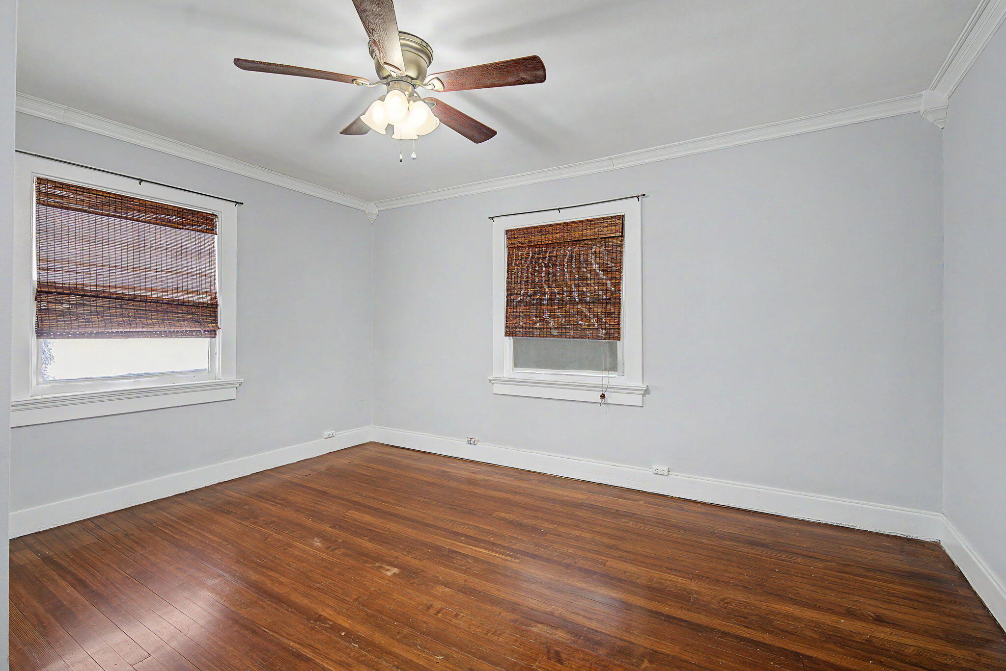 242 Lonsdale Avenue, Oakwood, Ohio 45419