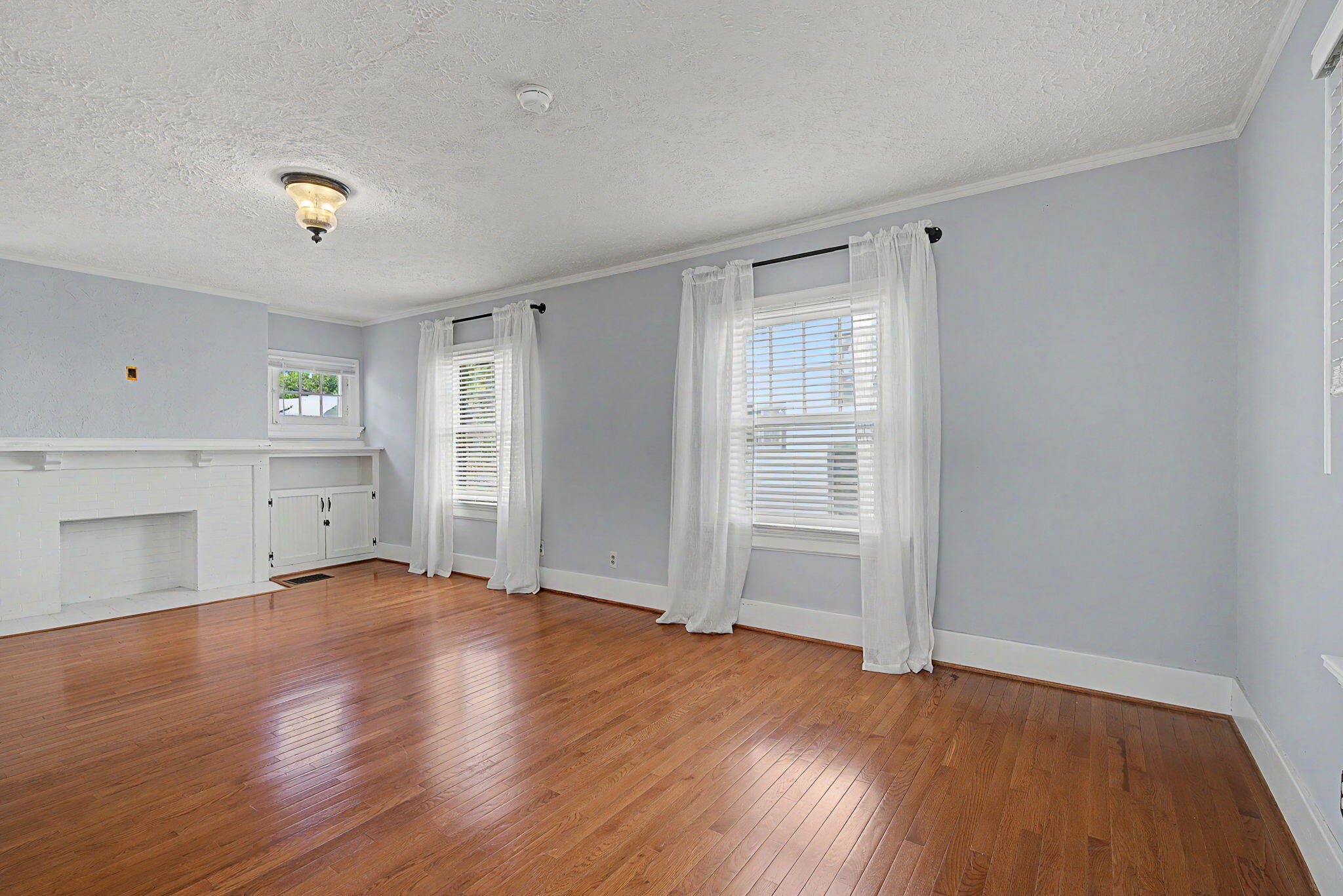 242 Lonsdale Avenue, Oakwood, Ohio 45419