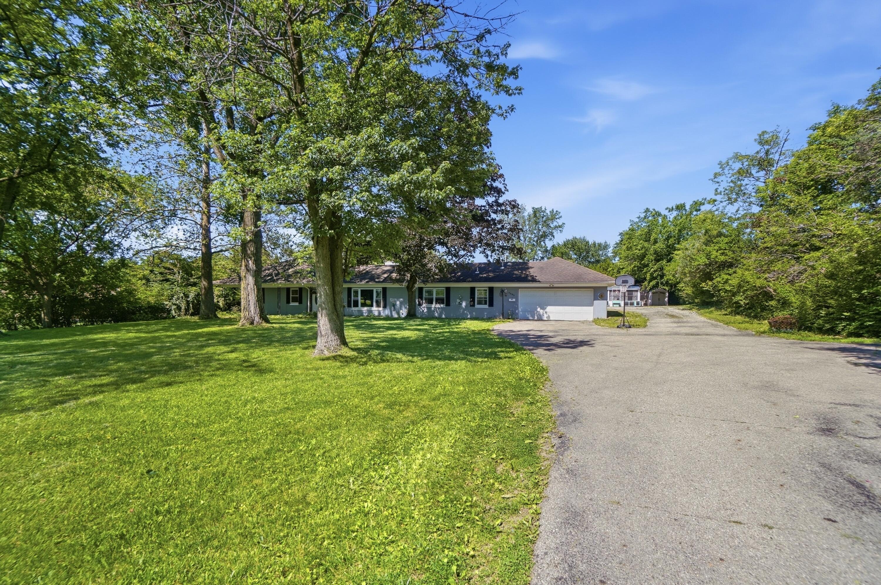 2553 Derr Road, Springfield, Ohio 45503