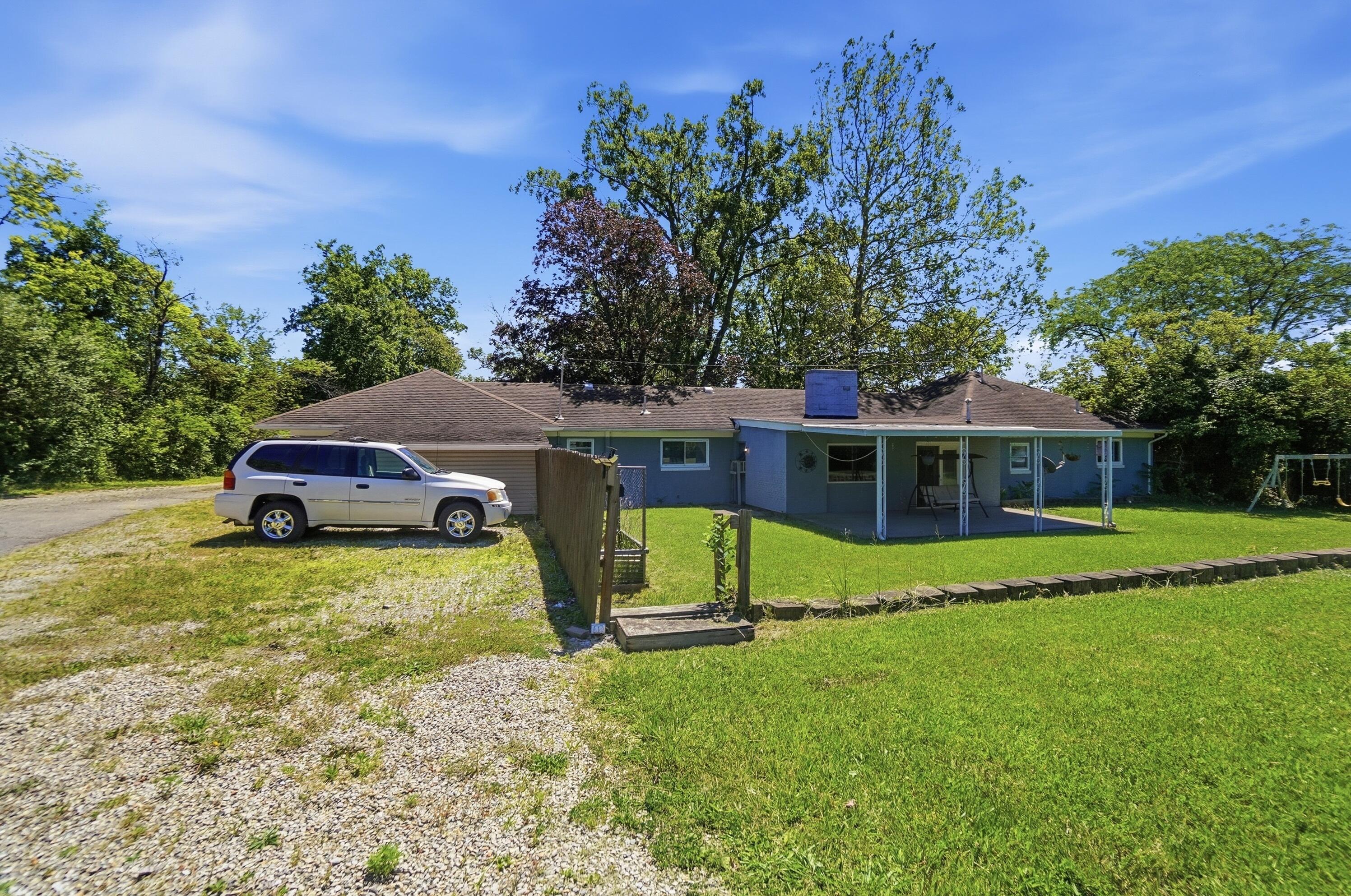 2553 Derr Road, Springfield, Ohio 45503