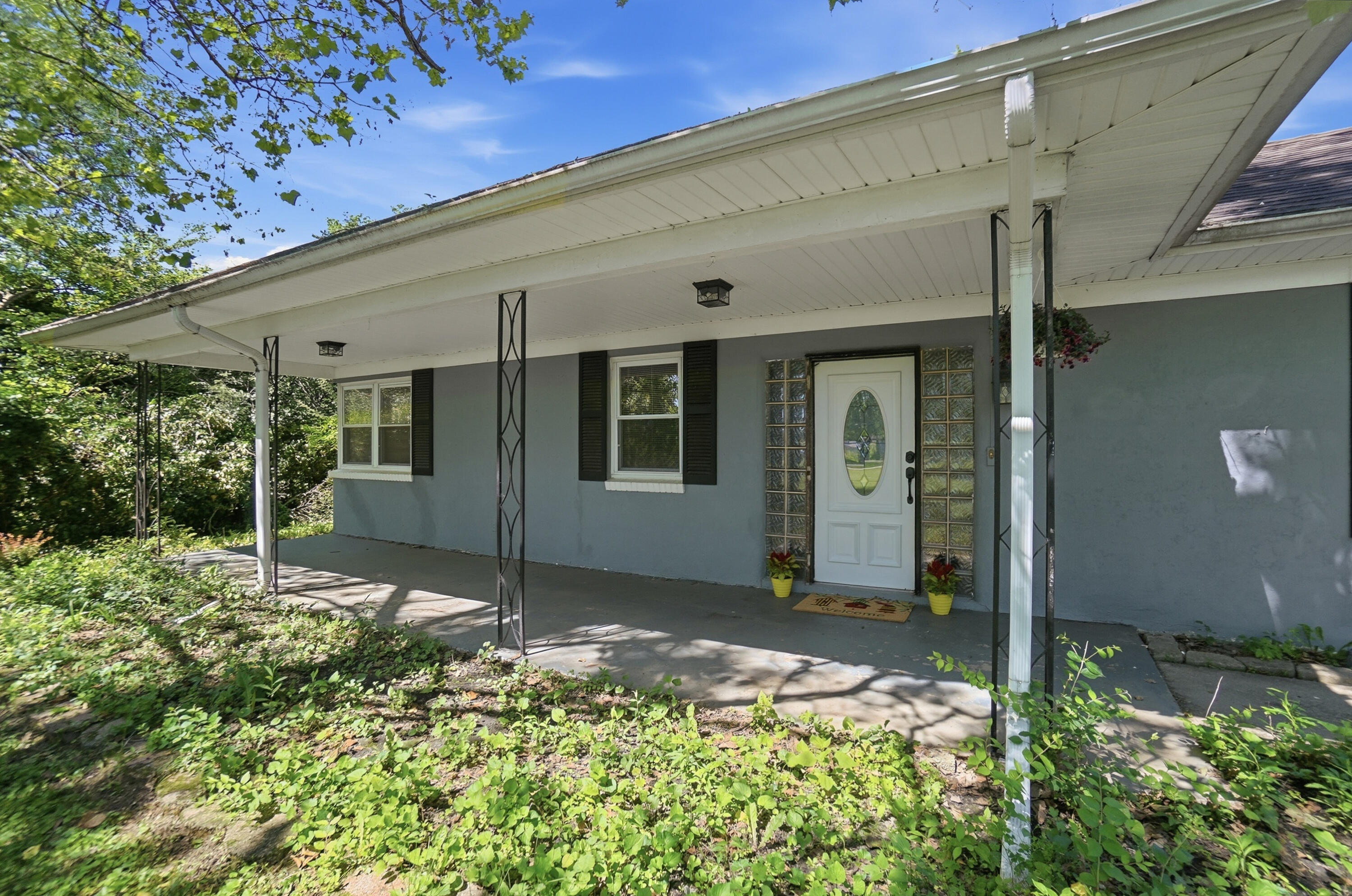 2553 Derr Road, Springfield, Ohio 45503