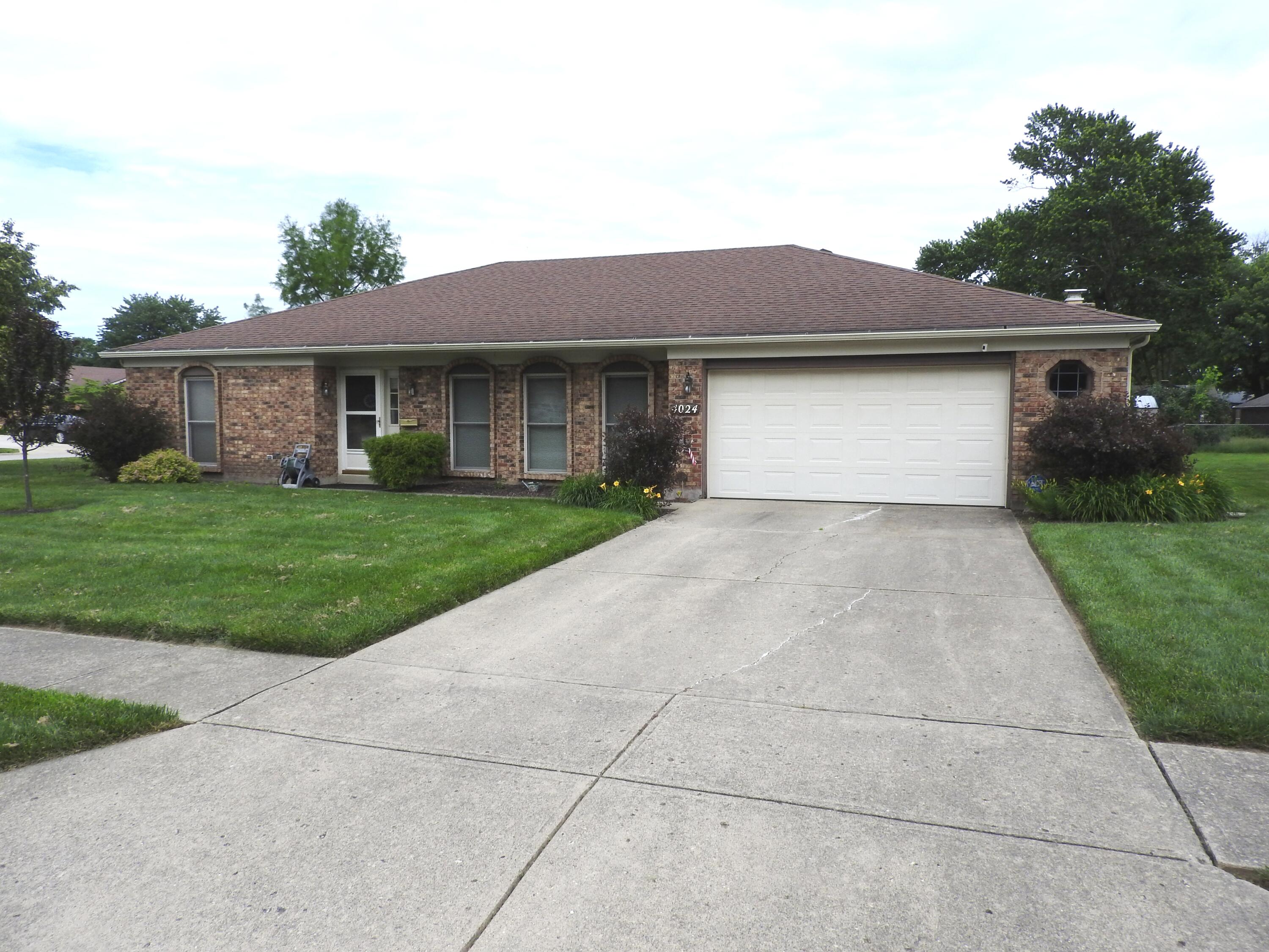 4024 Loop Drive, Englewood, Ohio 45322