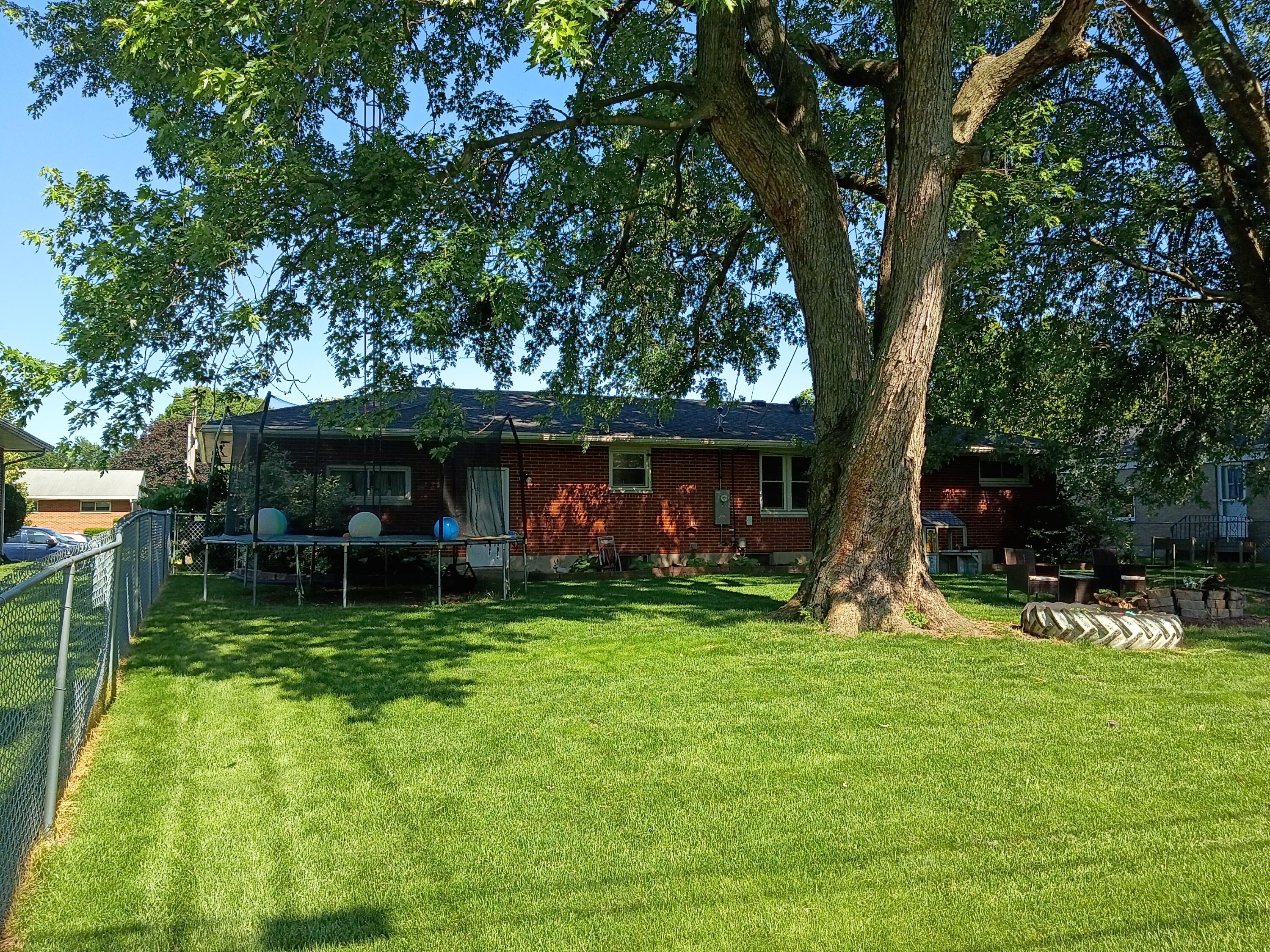 746 Dorset Road, Troy, Ohio 45373