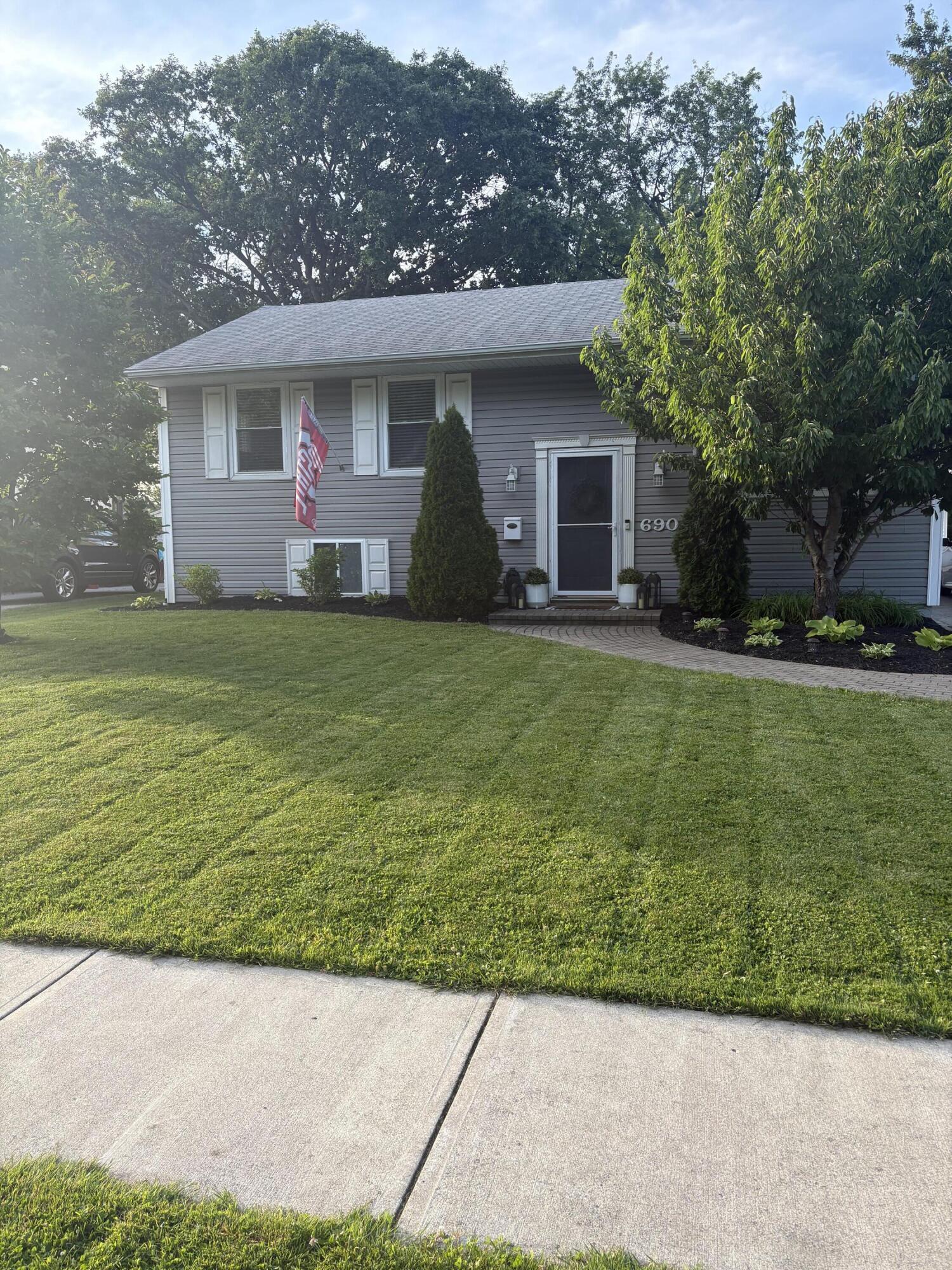 690 Lane Avenue, Lima, Ohio 45801
