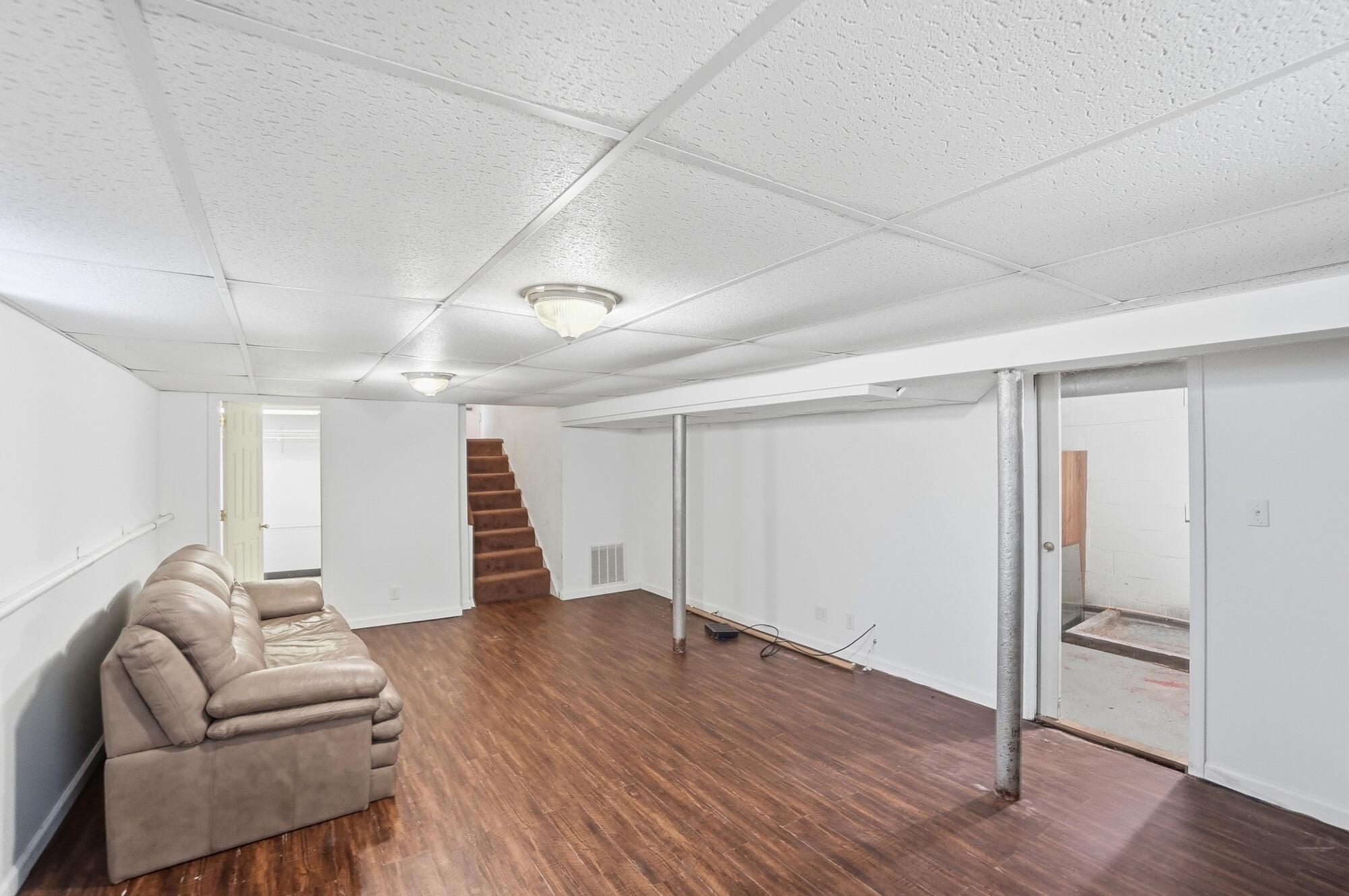 404 Rosewood Avenue, Springfield, Ohio 45506