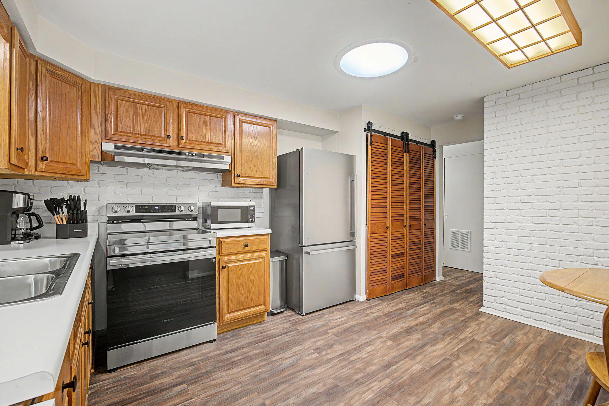 1428 Beaver Creek Lane, Kettering, Ohio 45429
