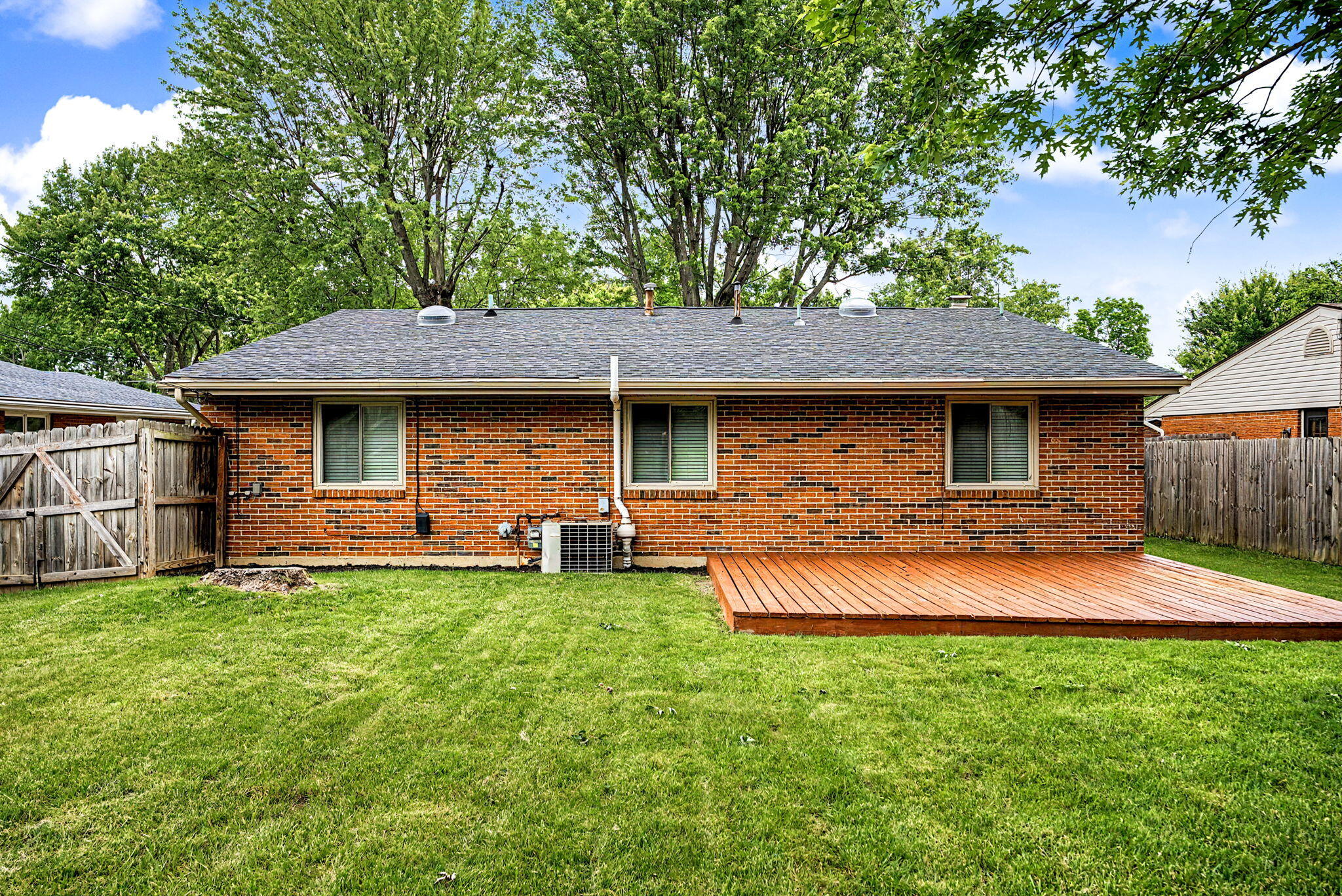 1428 Beaver Creek Lane, Kettering, Ohio 45429