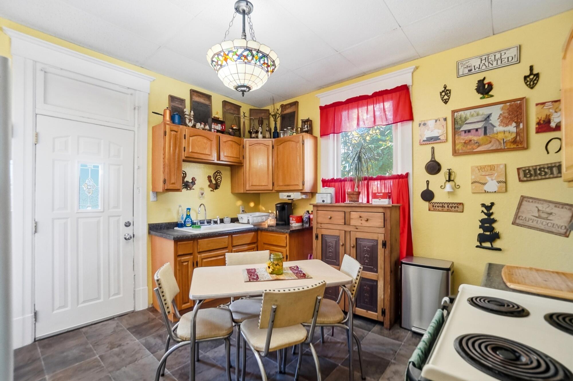1023 Leland Avenue, Lima, Ohio 45805