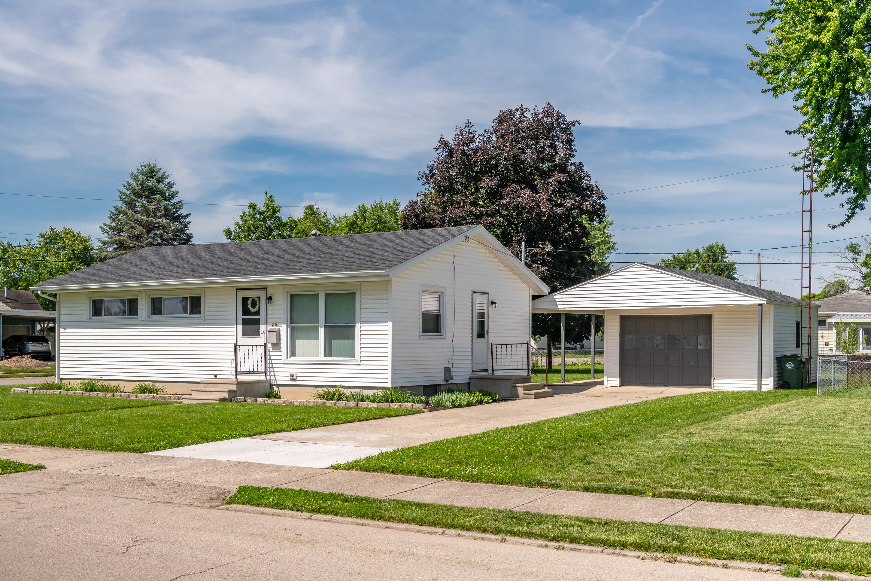 810 Meadow Lane, Troy, Ohio 45373