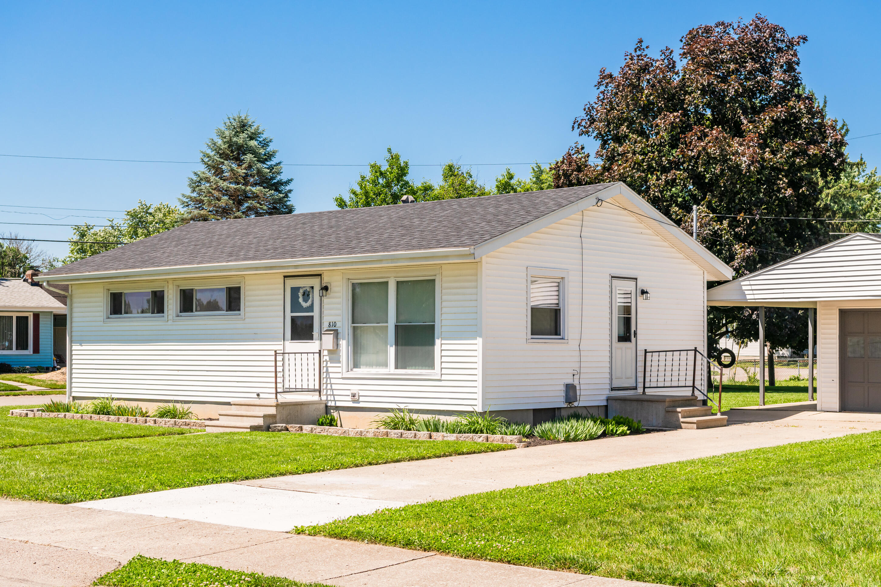 810 Meadow Lane, Troy, Ohio 45373