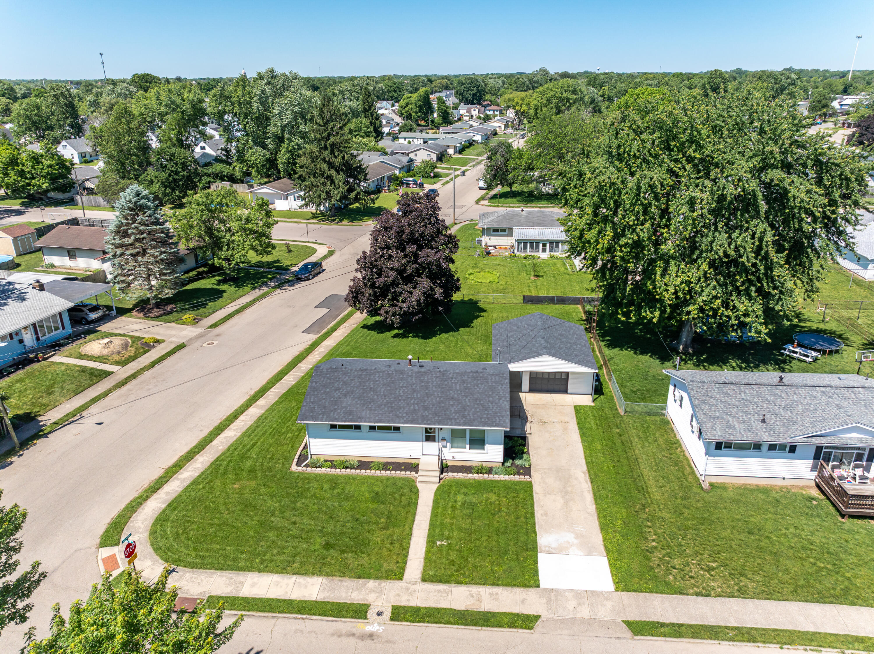 810 Meadow Lane, Troy, Ohio 45373
