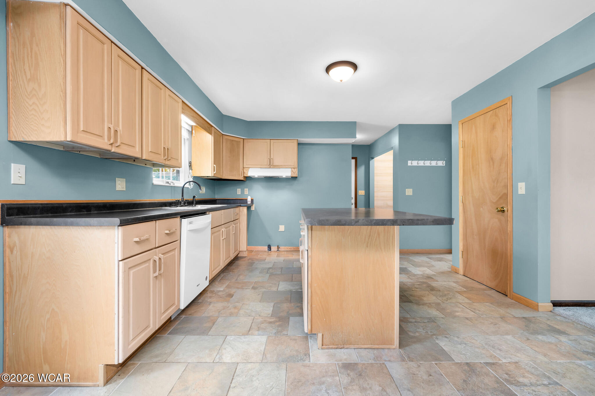 400 Woodview Drive, Bellefontaine, Ohio