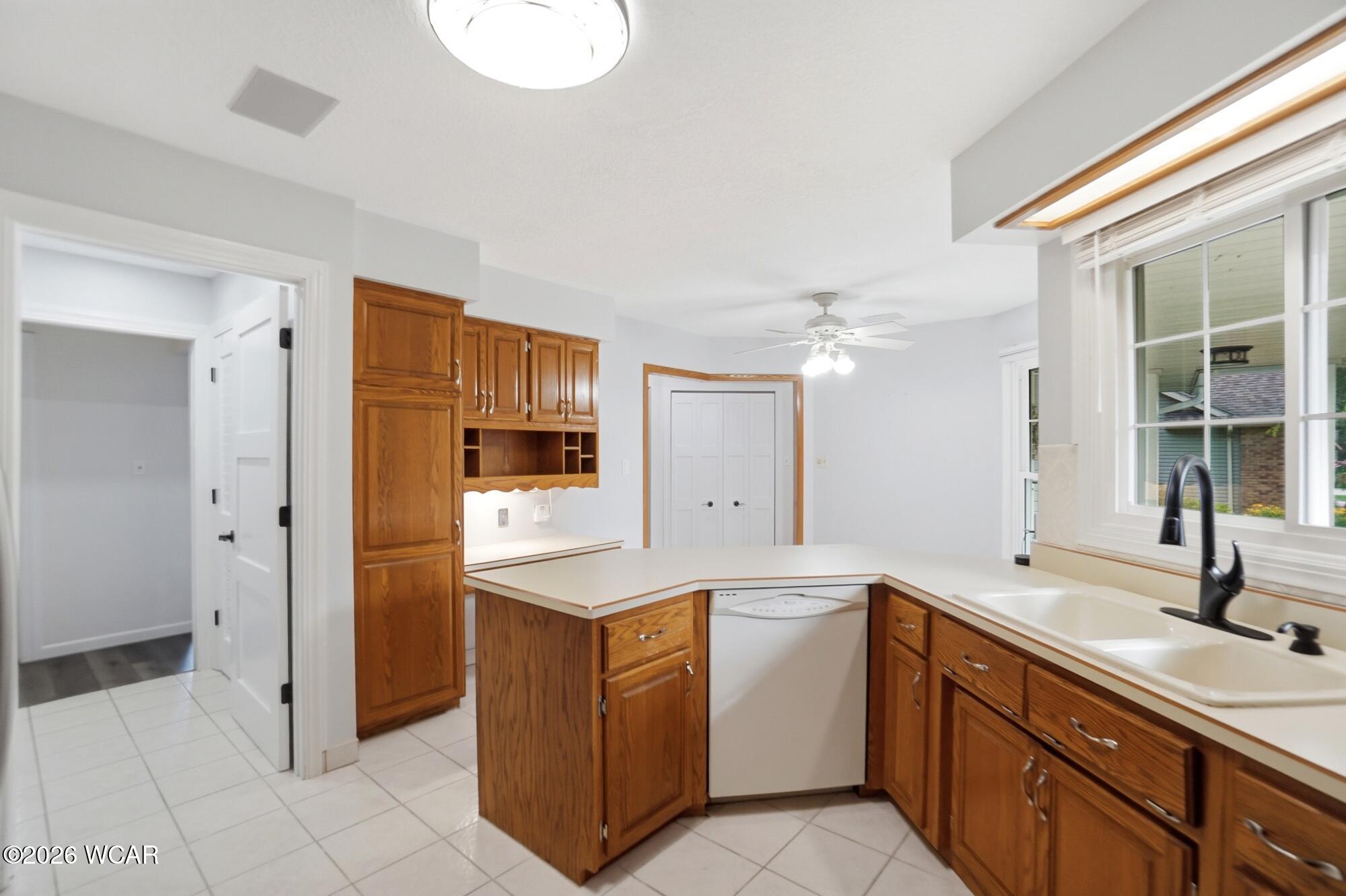 2551 Debbie Drive, Lima, Ohio