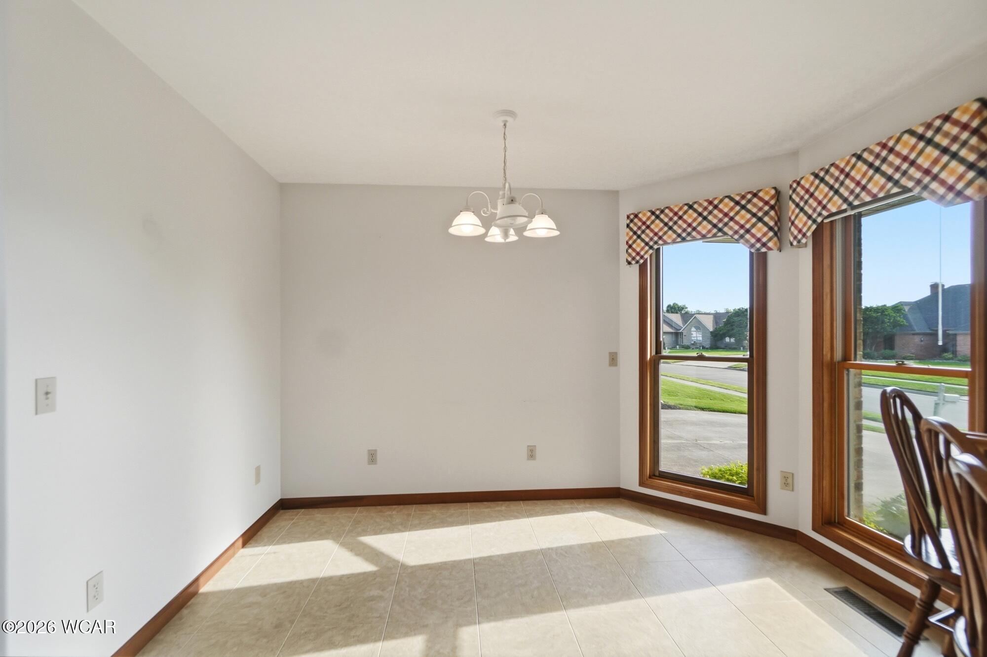 901 Yorkshire Drive, Lima, Ohio
