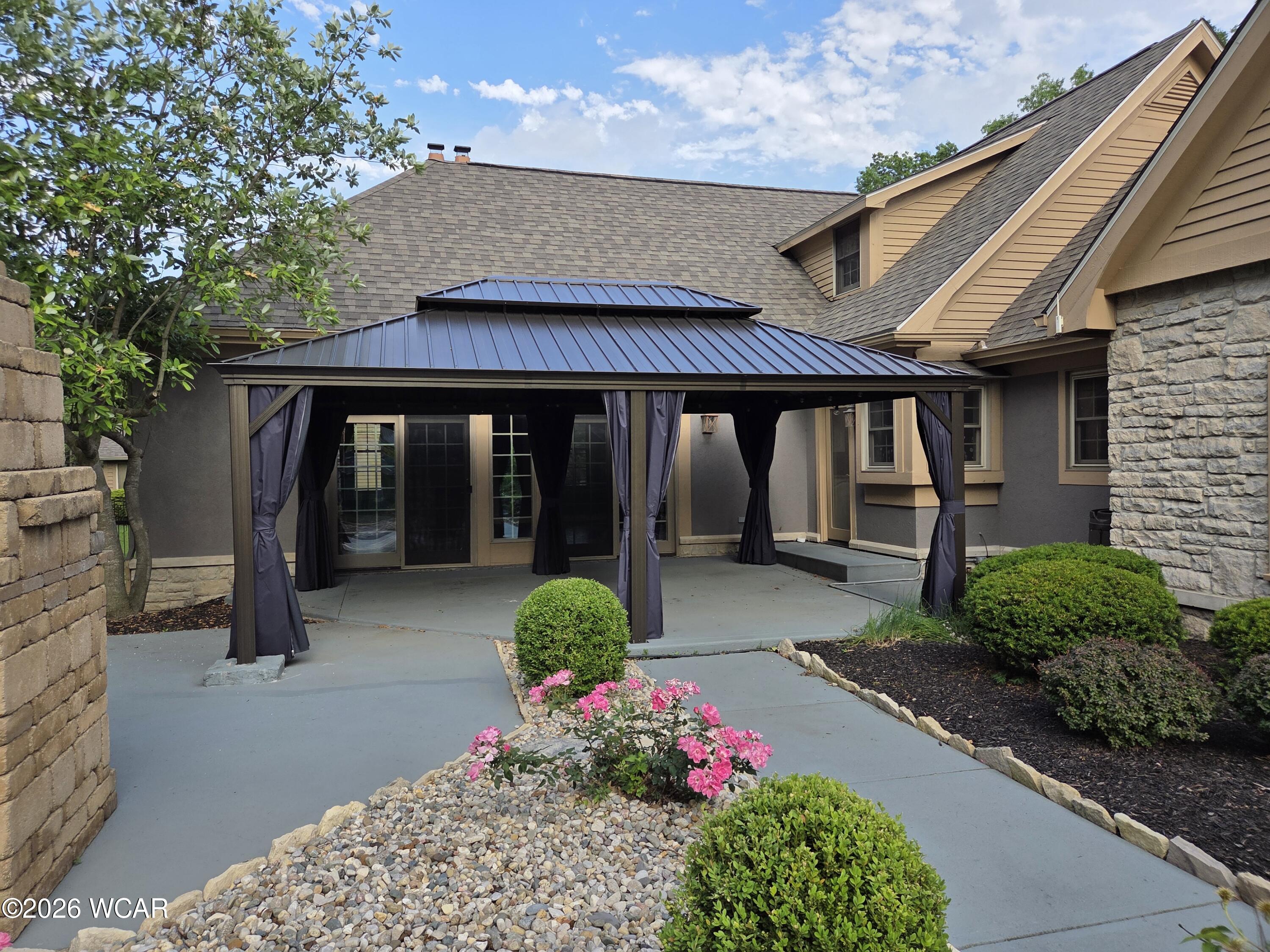 2326 Hampton Court, Lima, Ohio