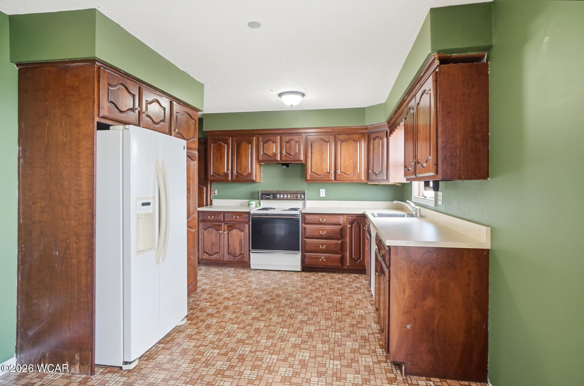 534 Gloria Avenue, Lima, Ohio