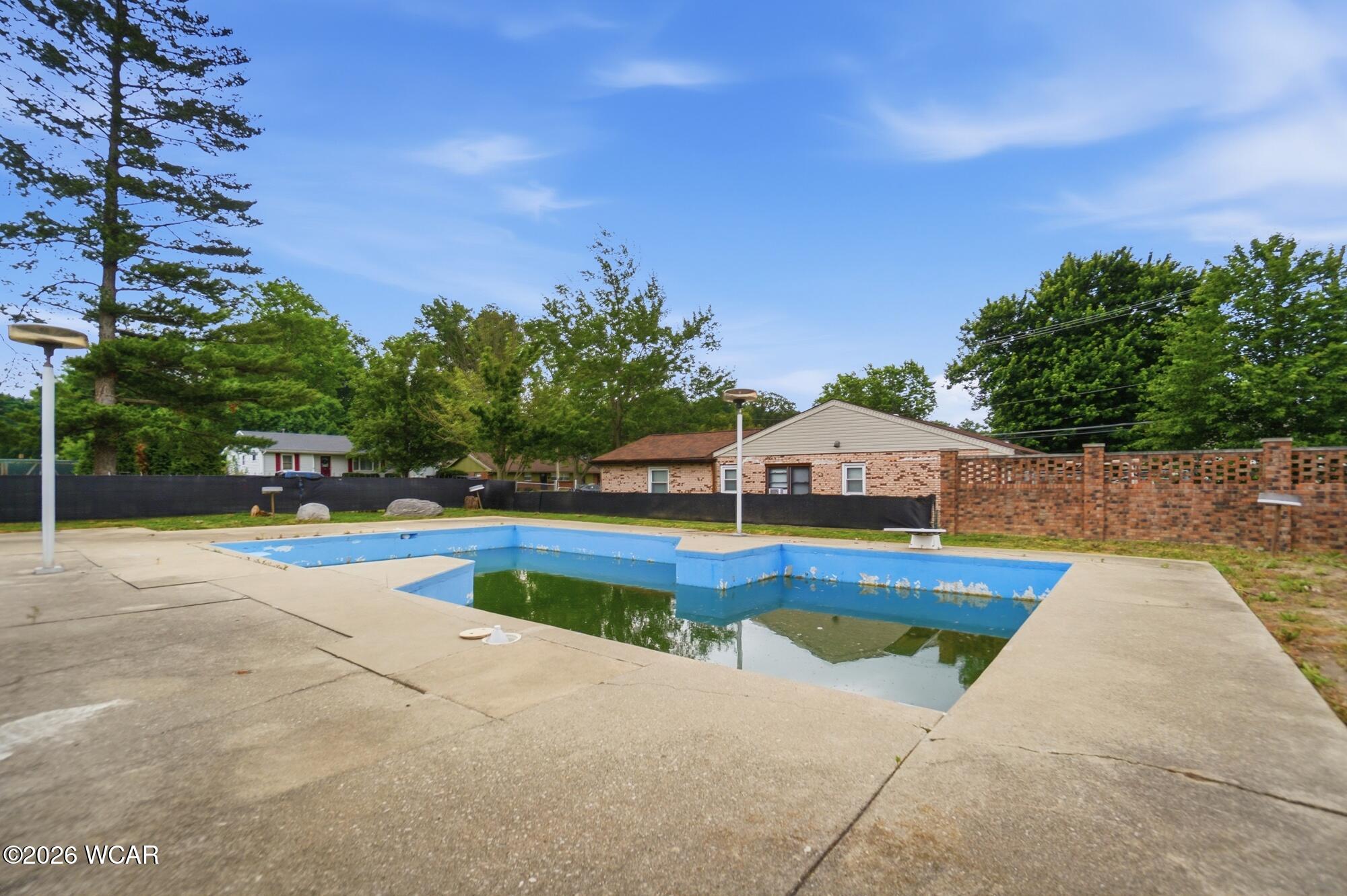 534 Gloria Avenue, Lima, Ohio