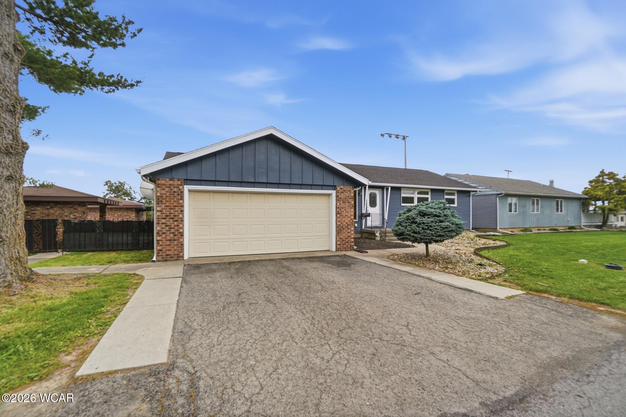 534 Gloria Avenue, Lima, Ohio
