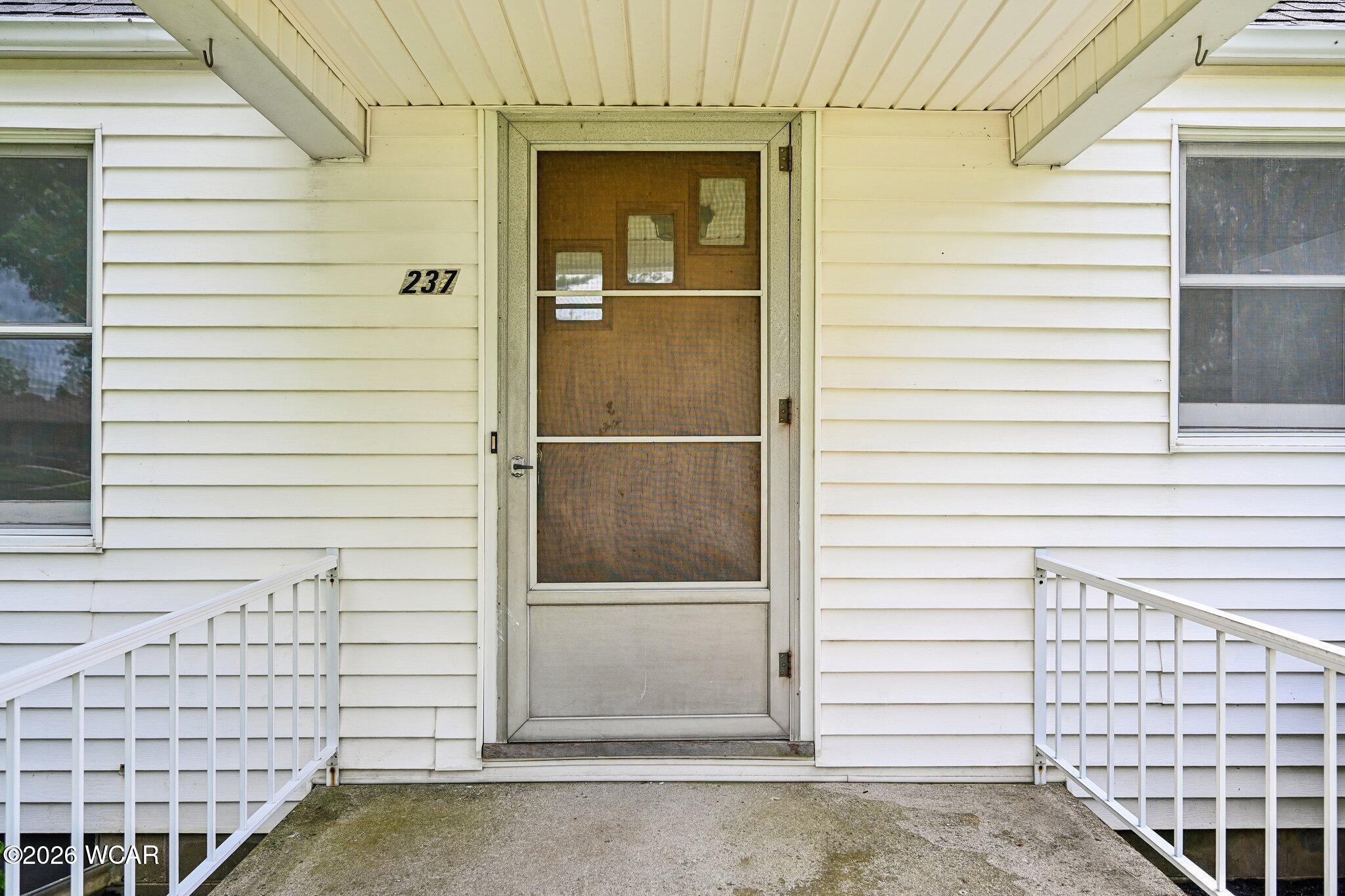 237 Leonard Street, West Liberty, Ohio