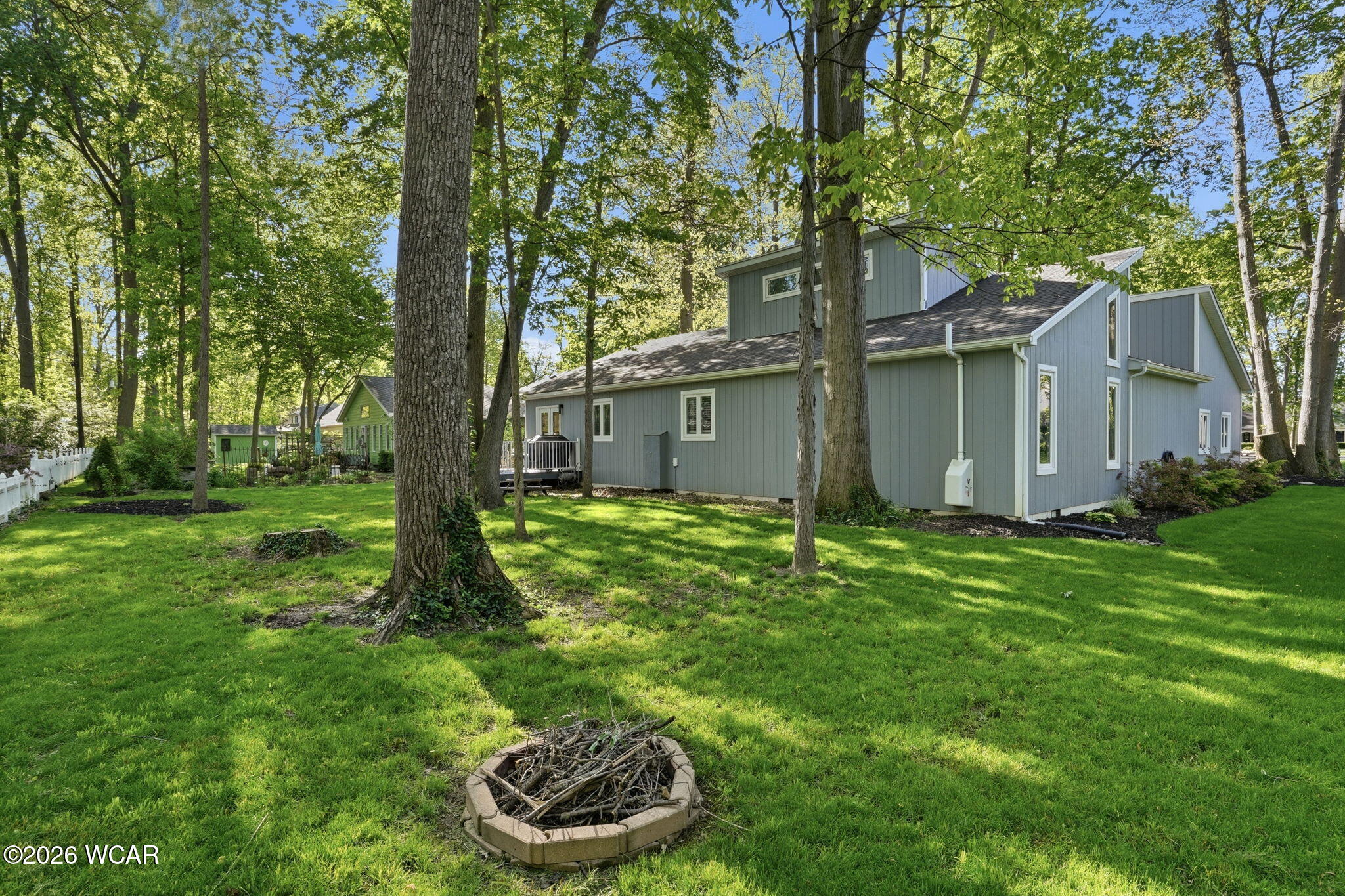 1908 Windsor Place, Findlay, Ohio