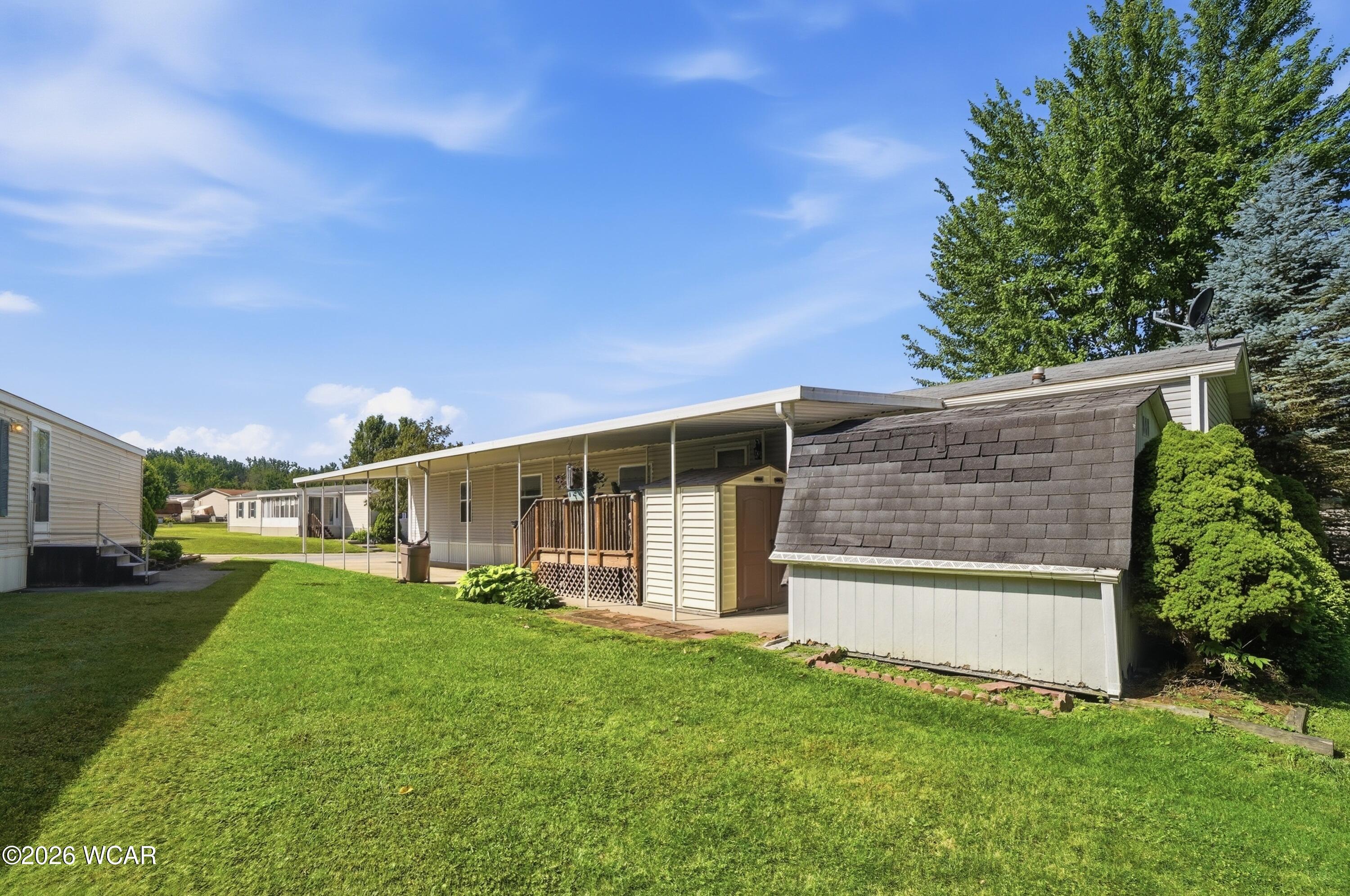 203 Pinewood Circle, Lima, Ohio