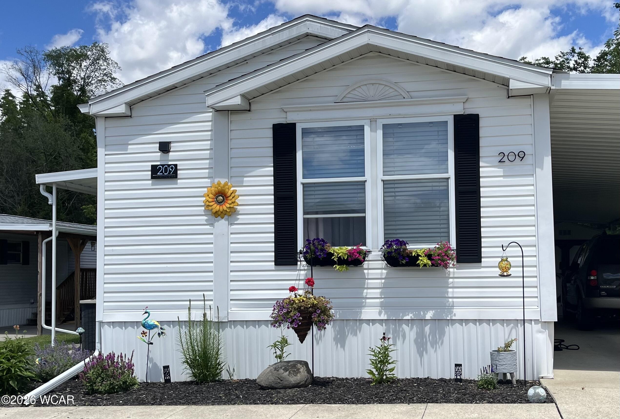 209 Pinewood Circle, Lima, Ohio