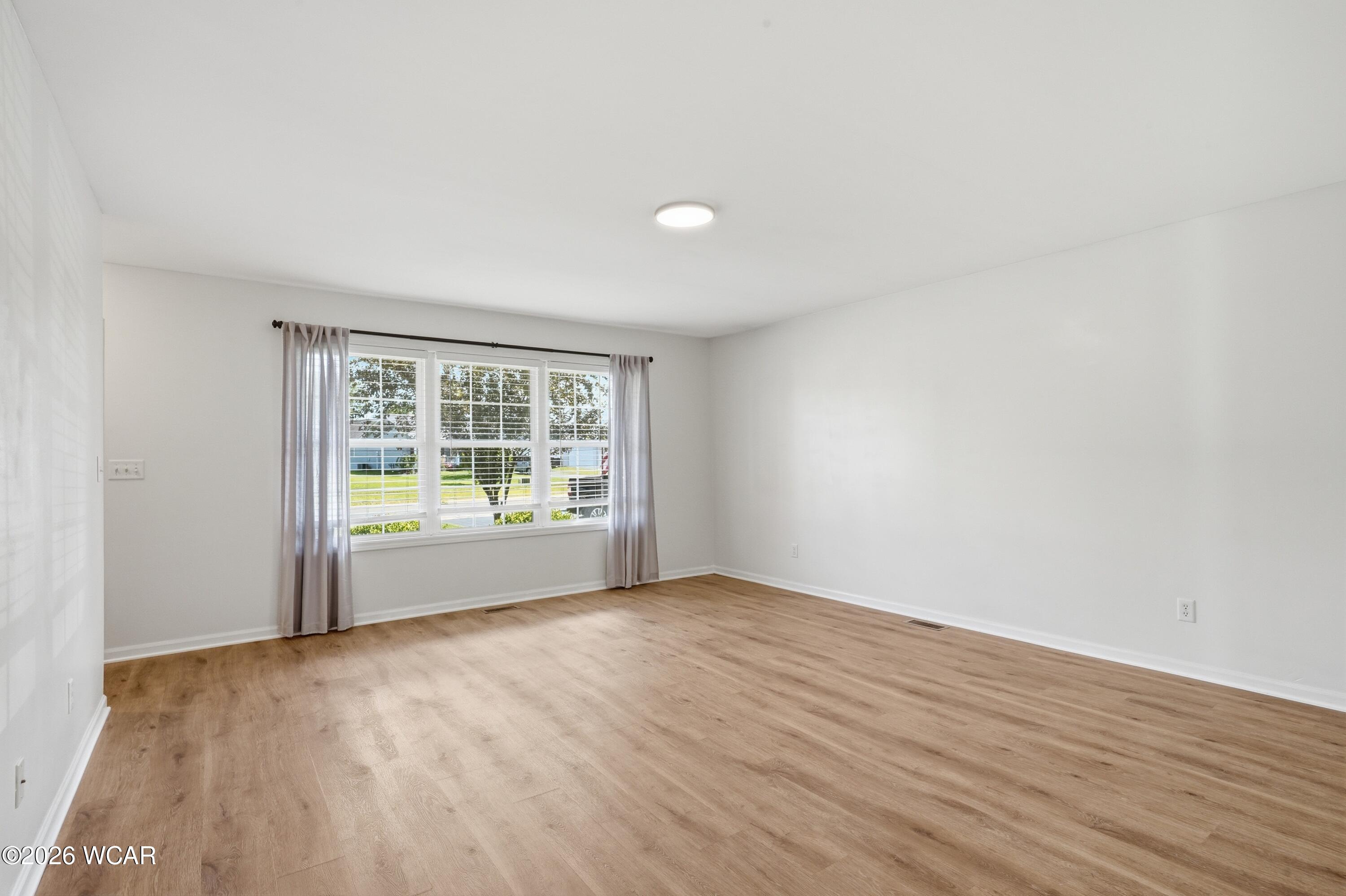 1007 Crystal Lane, Findlay, Ohio