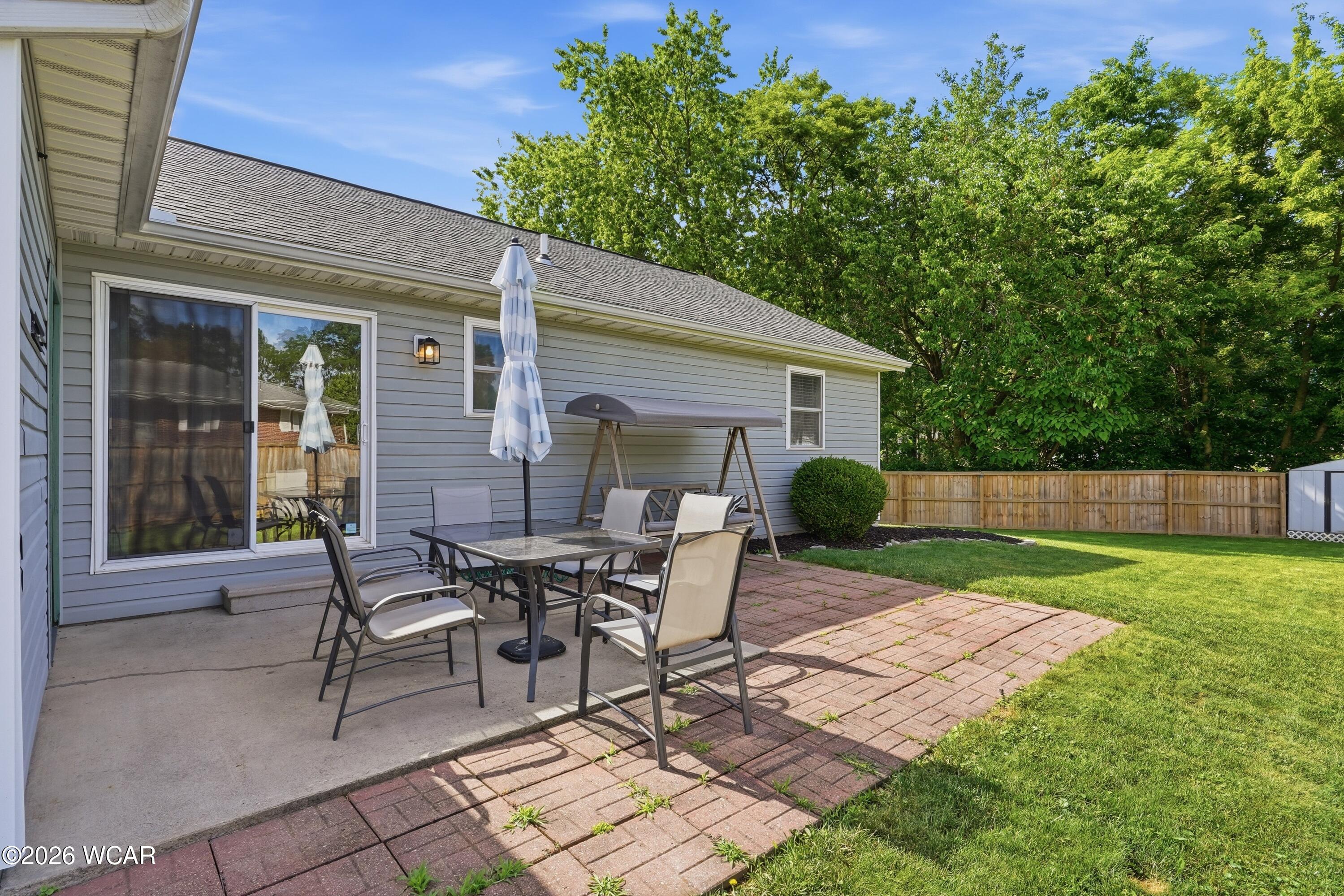 1007 Crystal Lane, Findlay, Ohio