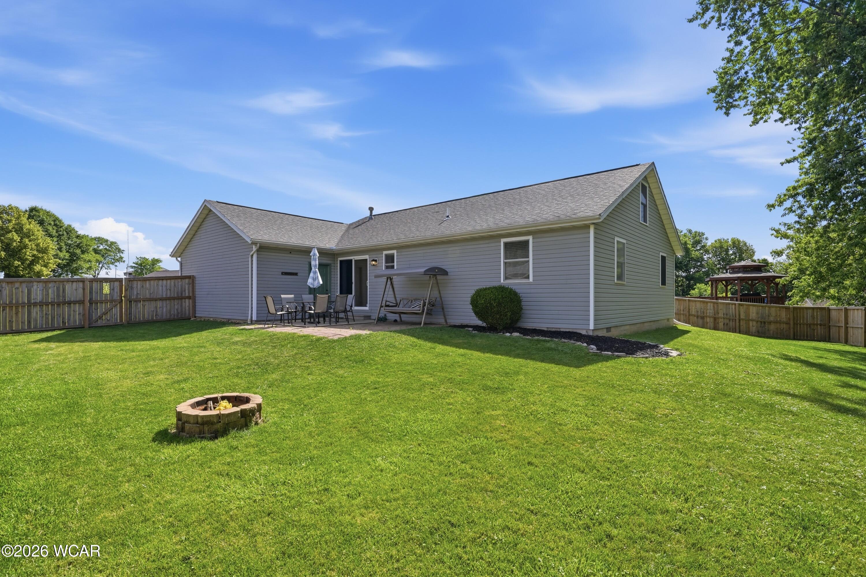 1007 Crystal Lane, Findlay, Ohio