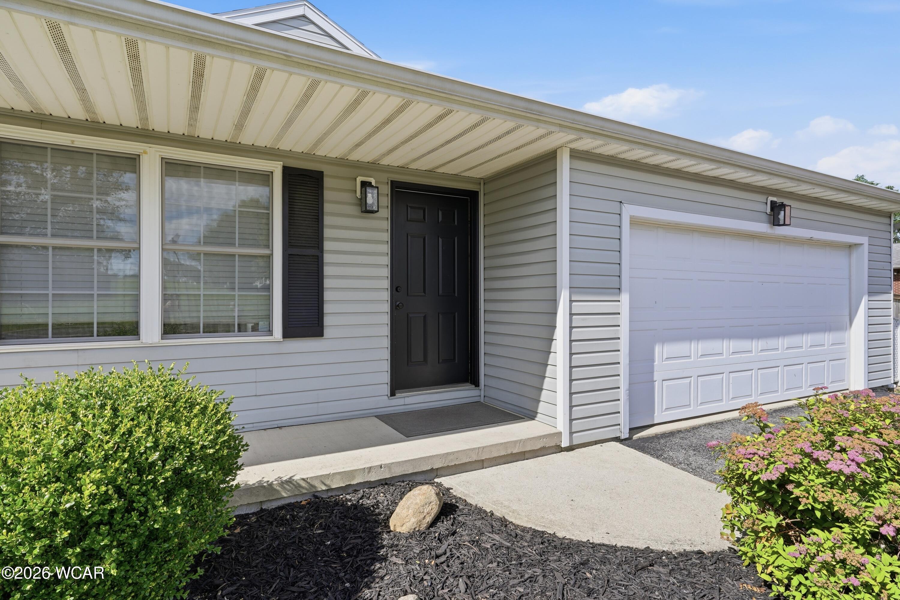 1007 Crystal Lane, Findlay, Ohio