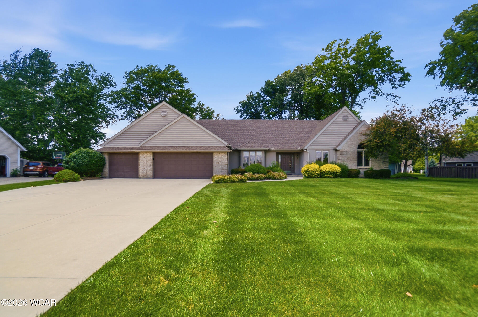 2836 Pin Oak Court, Lima, Ohio