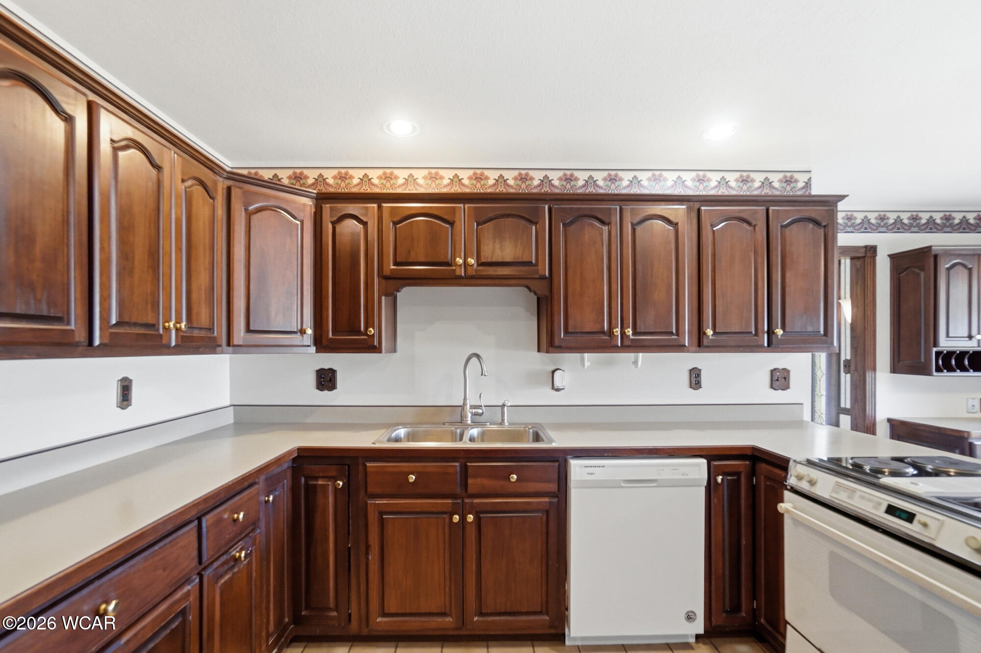 2836 Pin Oak Court, Lima, Ohio