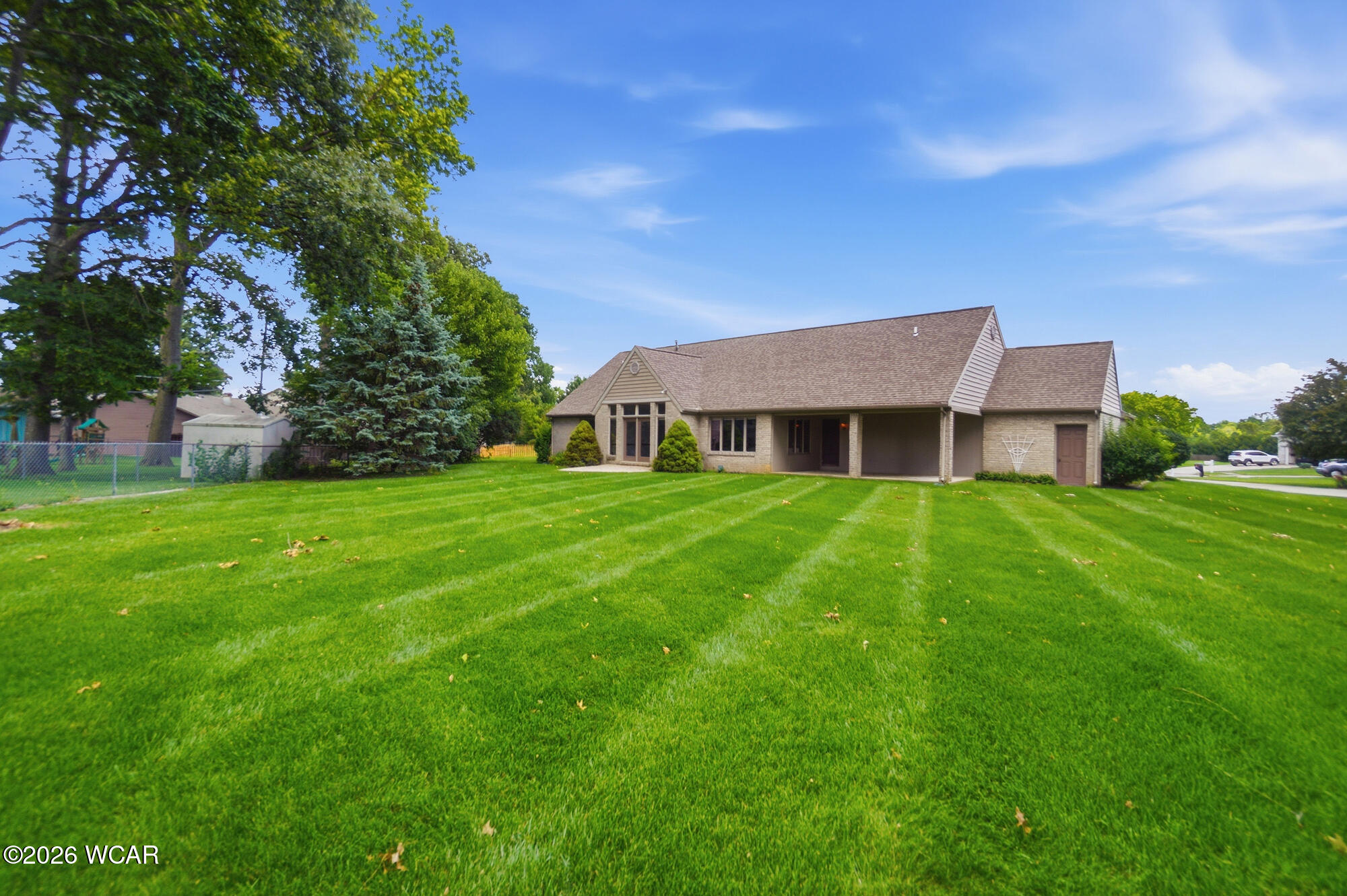 2836 Pin Oak Court, Lima, Ohio
