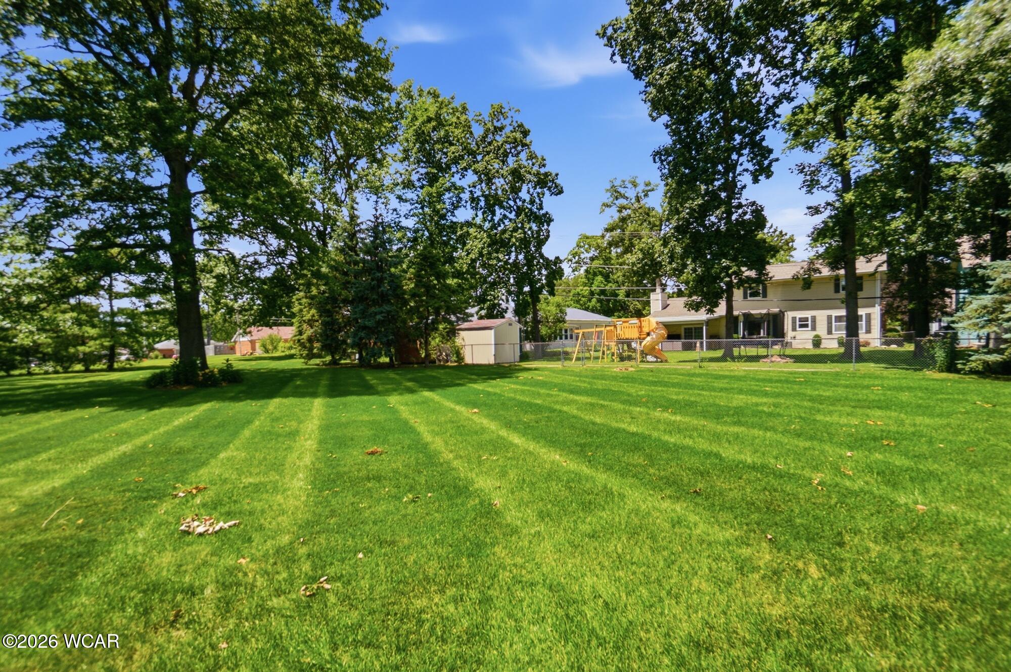2836 Pin Oak Court, Lima, Ohio