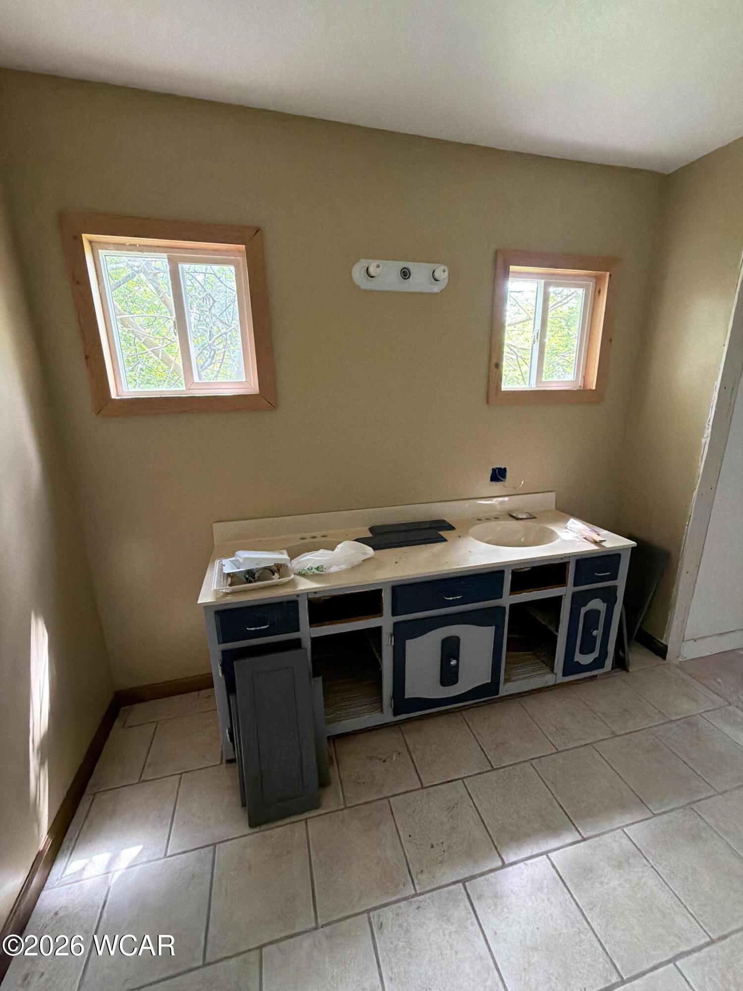 2614 Adgate Road, Lima, Ohio