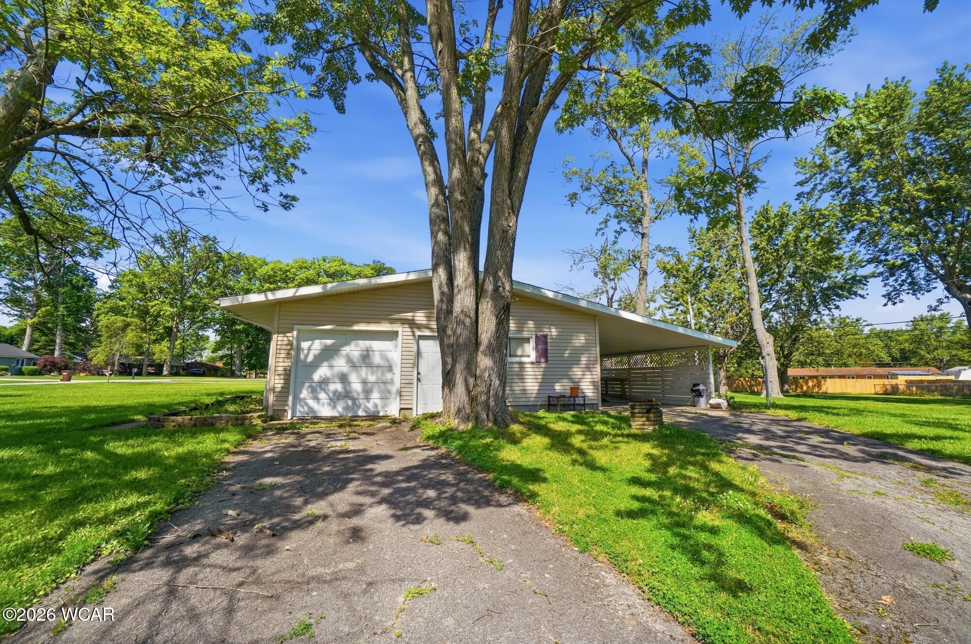 1900 Huntington Drive, Lima, Ohio