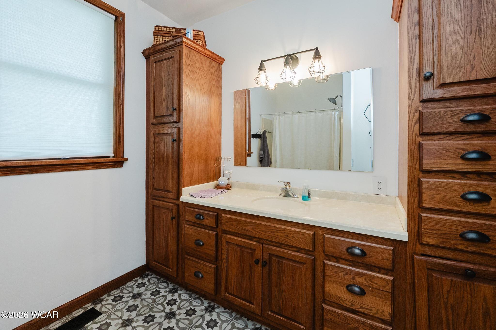 8828 County Road 313, Findlay, Ohio