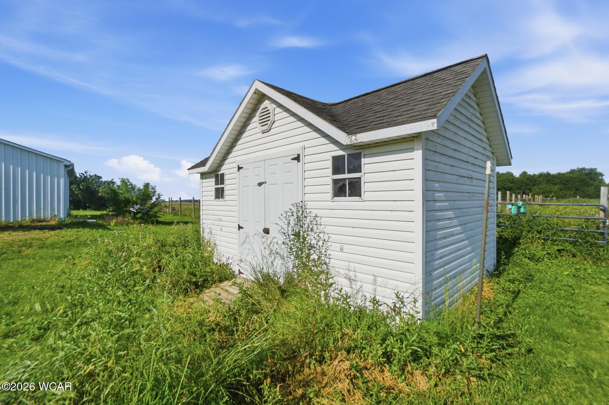 16609 Akers Road, Waynesfield, Ohio