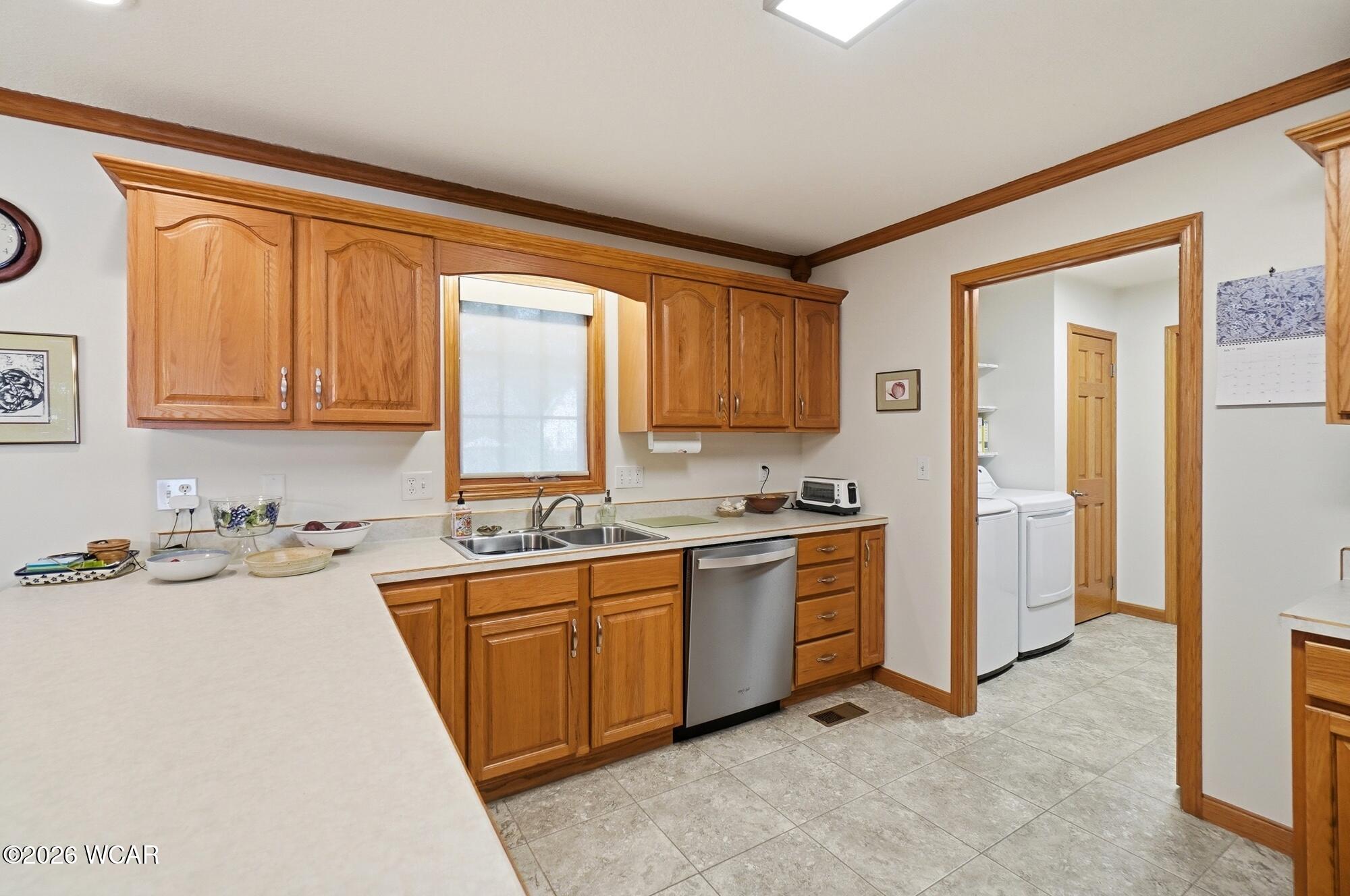 3919 Skyhawk Drive, Elida, Ohio
