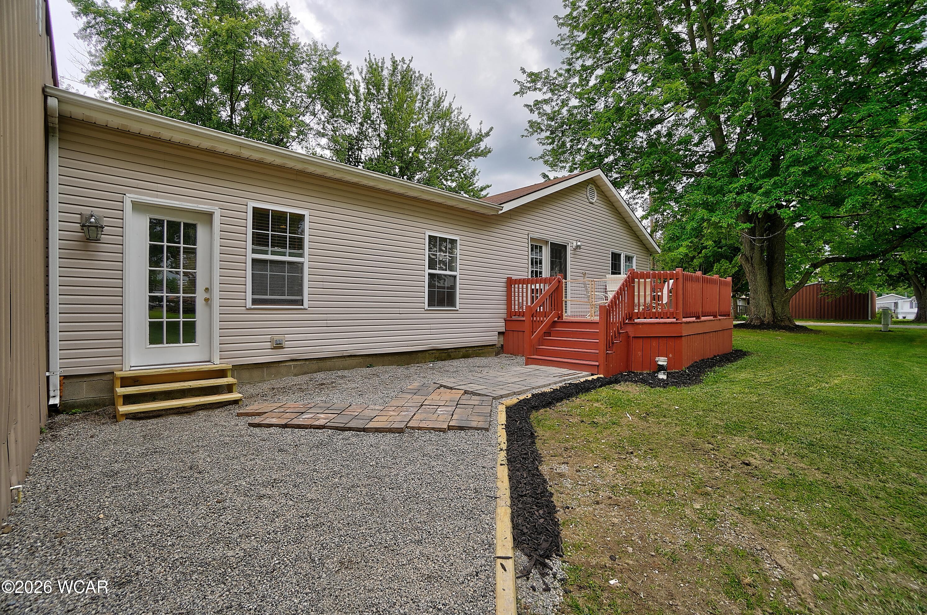 11496 Hiawatha Path, Lakeview, Ohio